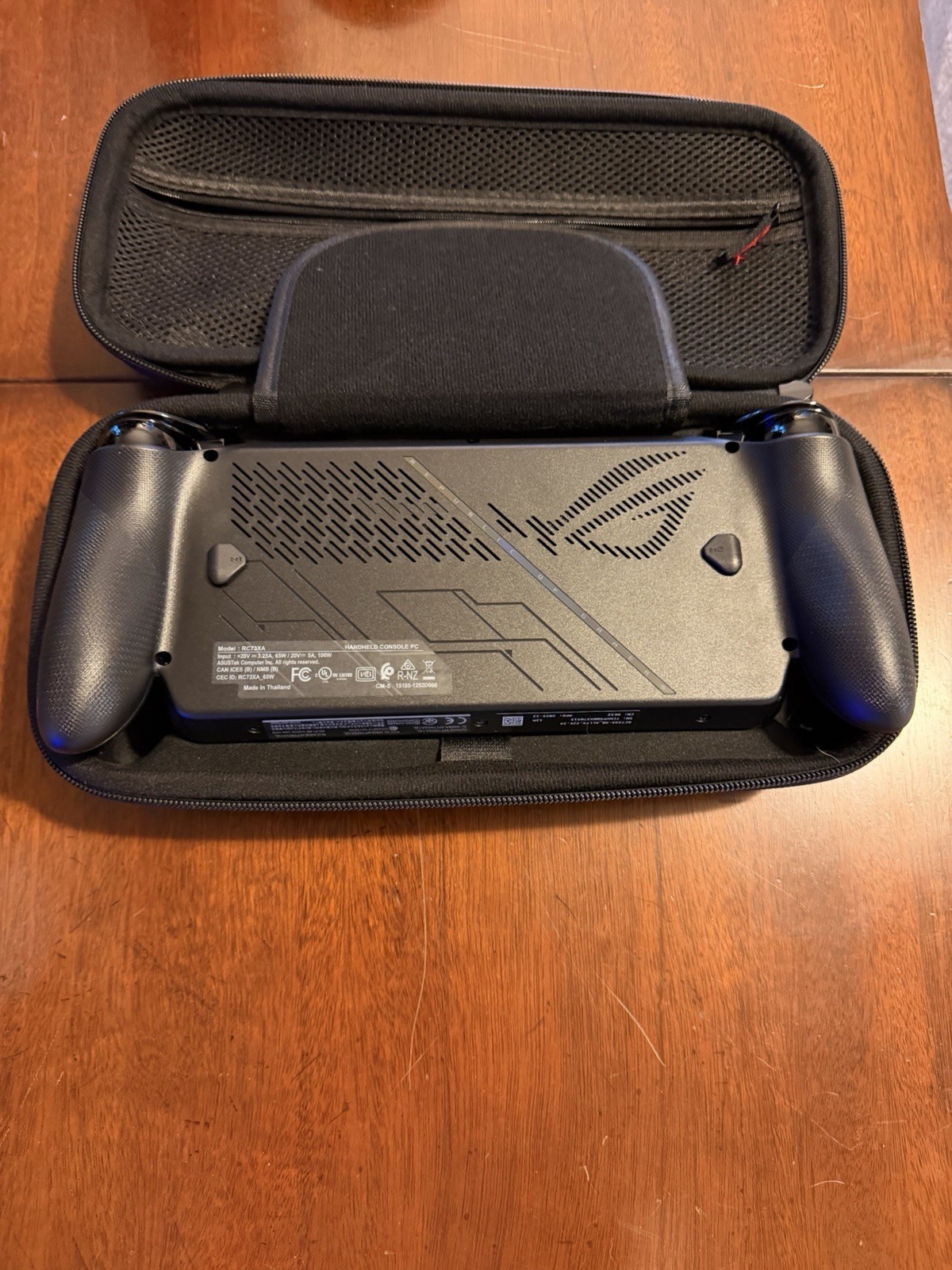 Asus ROG Xbox Ally X 7″ FHD 120Hz Ryzen AI Z2 Xtreme 24GB RAM 1TB SSD AMD Gaming
