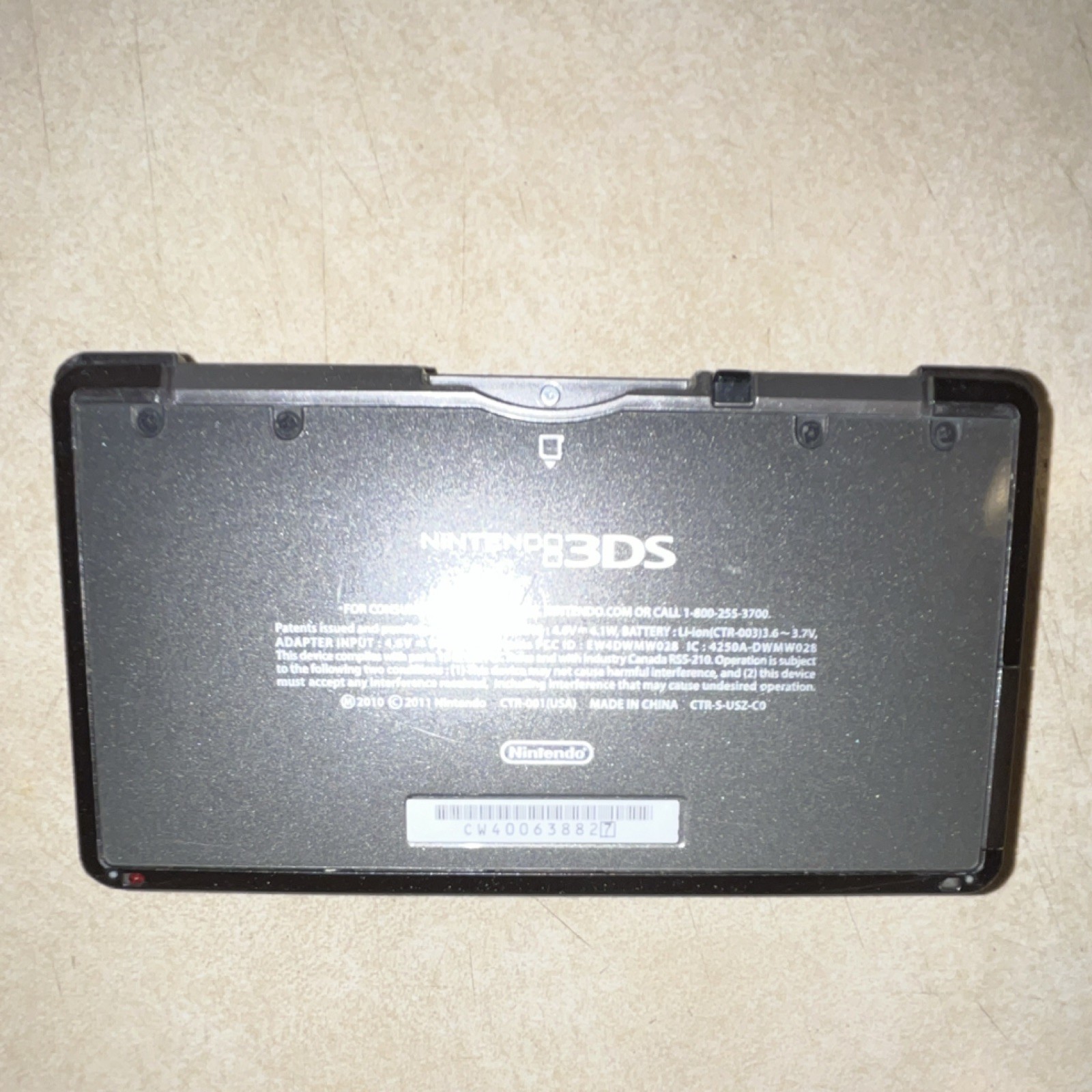 Nintendo 3DS Cosmo Black Charger and Stylus Included