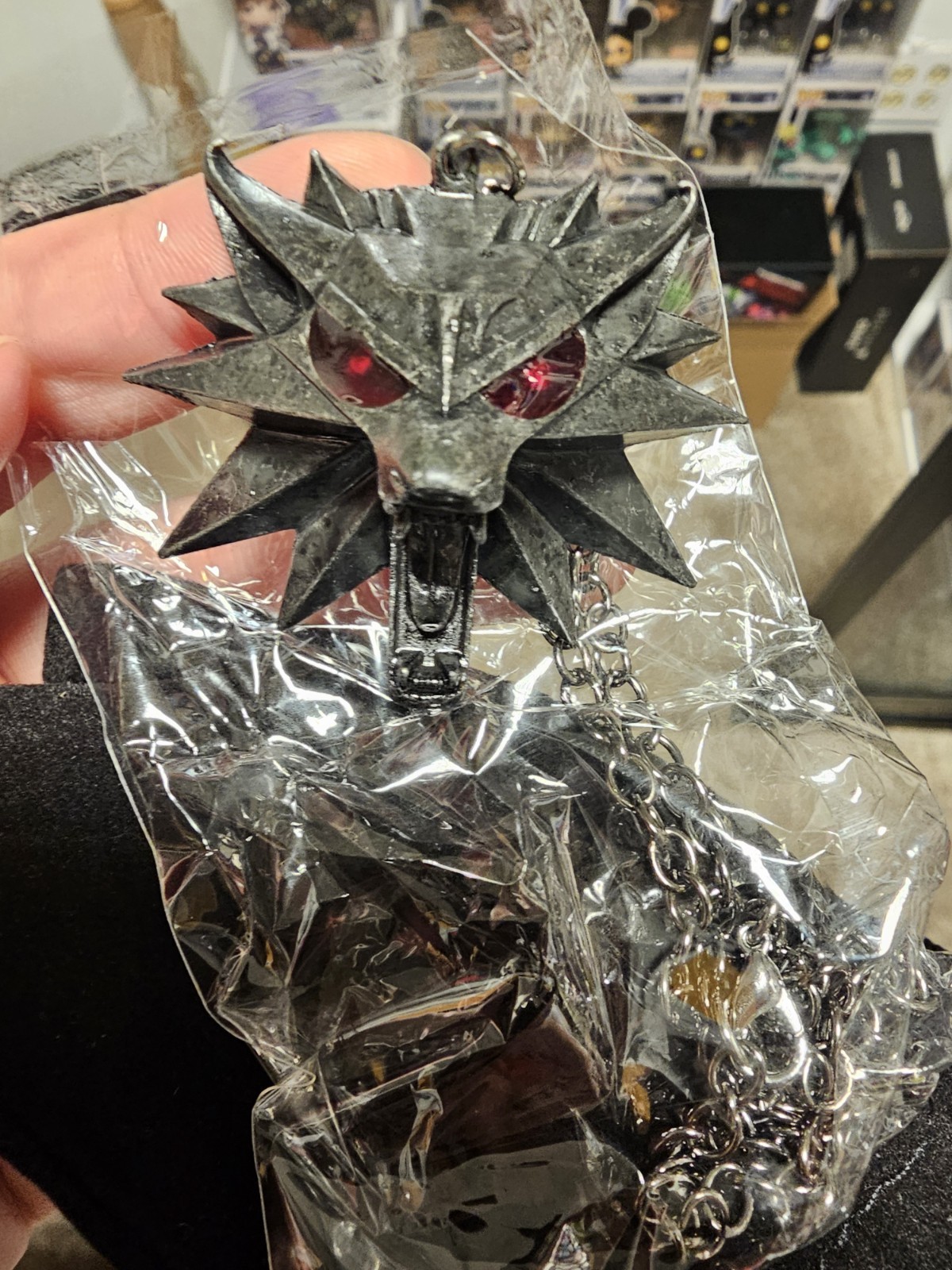 Bam Box Exclusive The Witcher 3: Wild Hunt Medallion Necklace – Dark Matters NEW