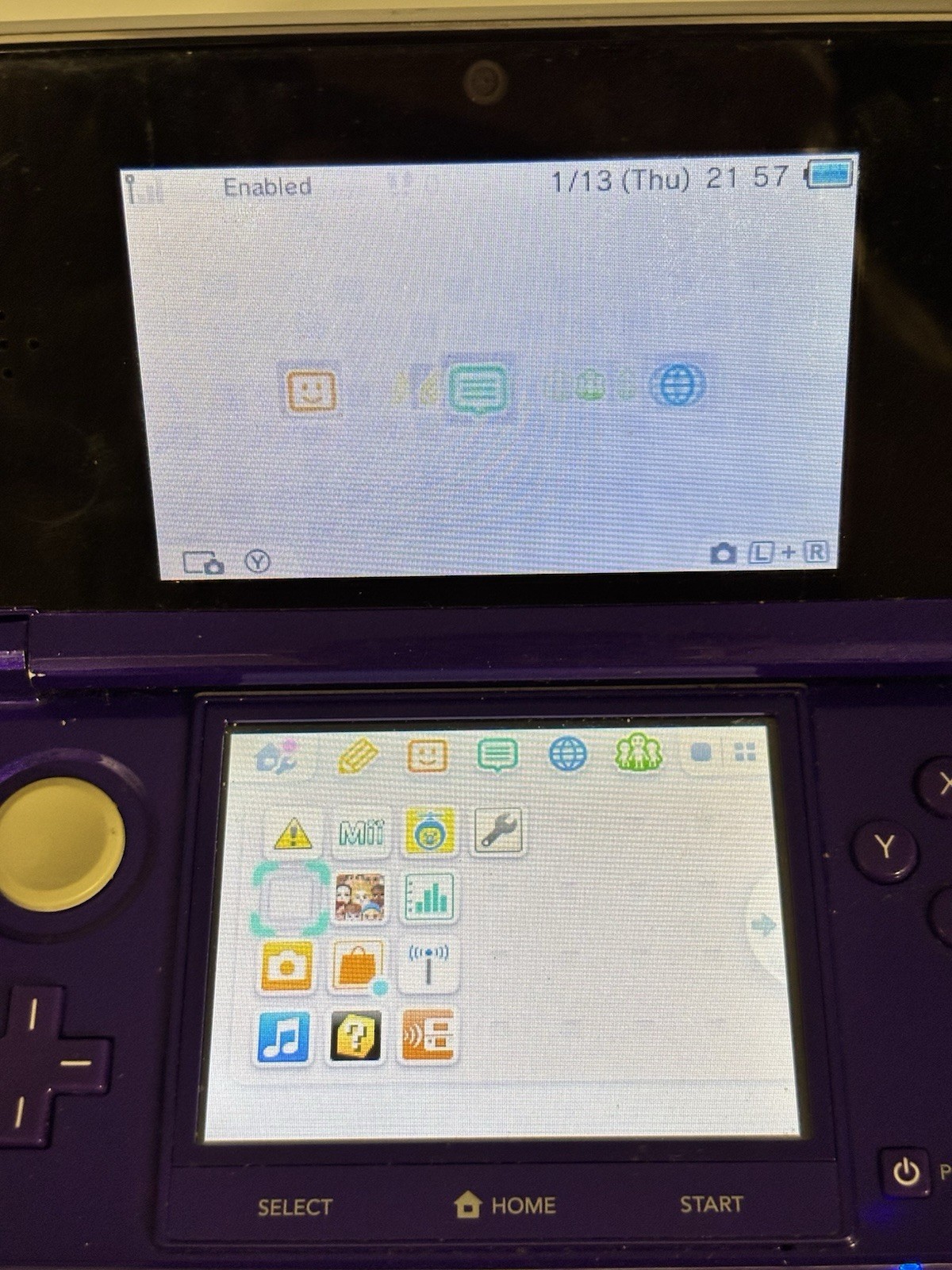 Nintendo 3DS Midnight Purple Handheld Console System Charger Tested & Working