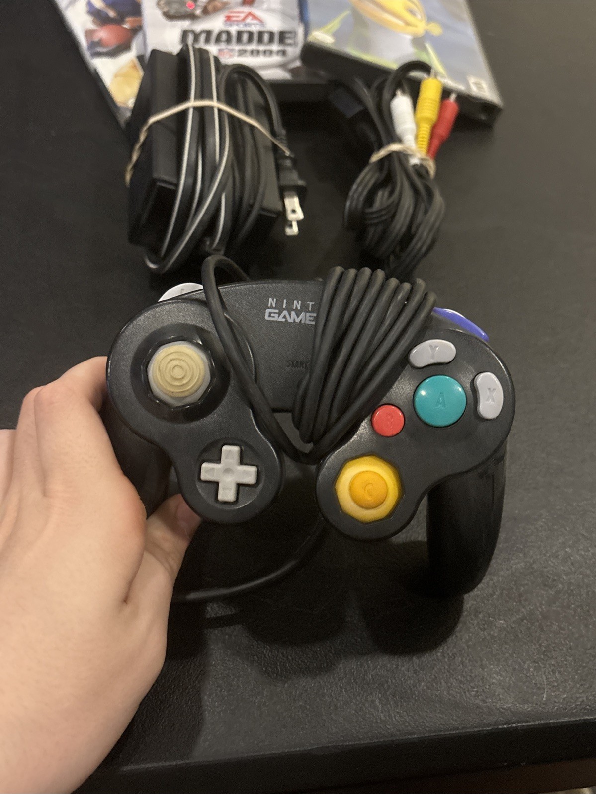 Nintendo GameCube Platinum Bundle – Silver With 3 Controllers & 3 Games