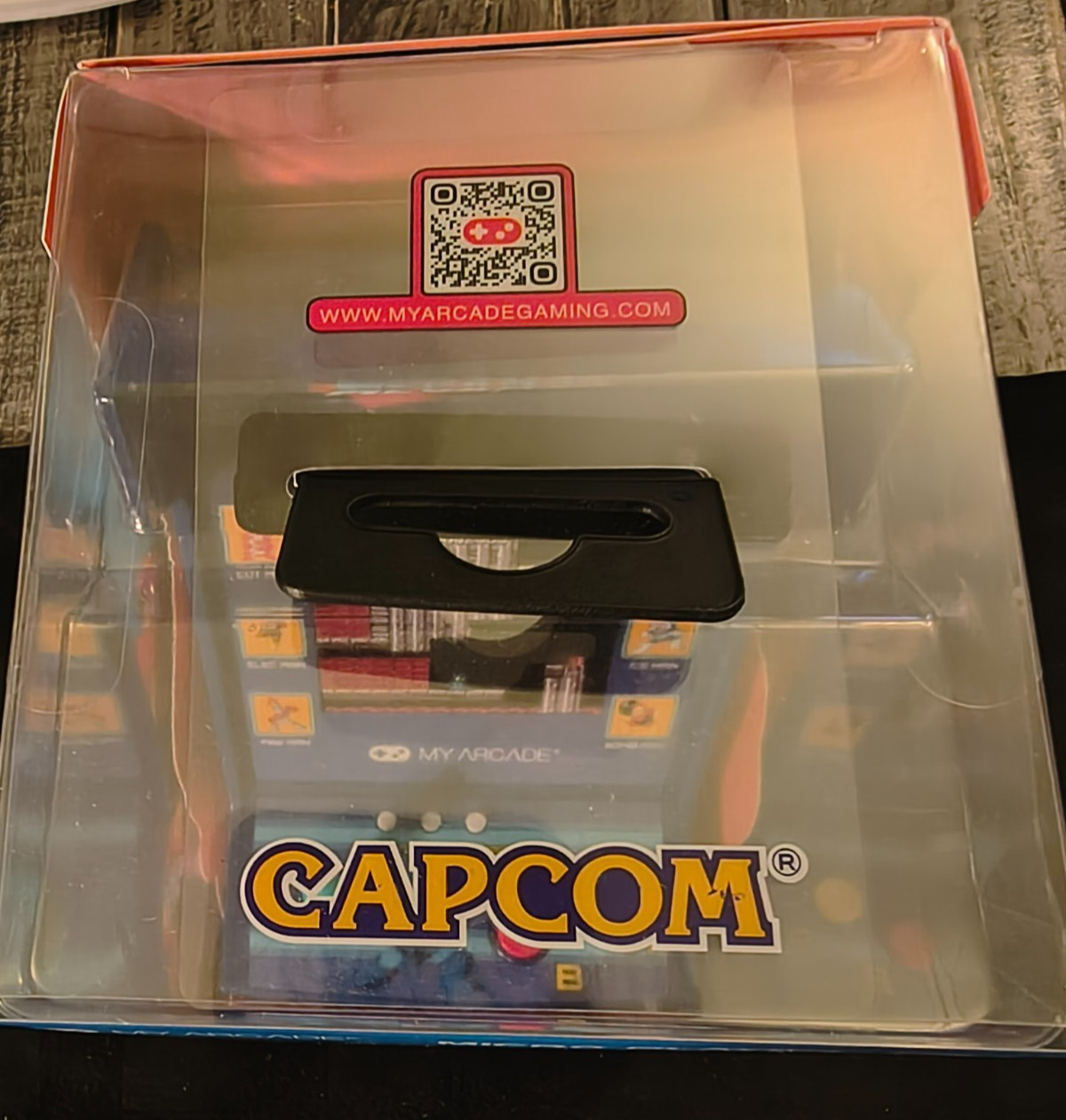 My Arcade Mega Man Micro Player Pro: 6 Video Games 6.75″ Mini Arcade Machine New