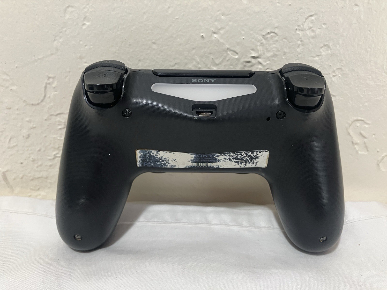 Sony Playstation 4 PS4 Console CUH-1001A CLEAN NEW THERMAL PASTE 500GB 11 Games+