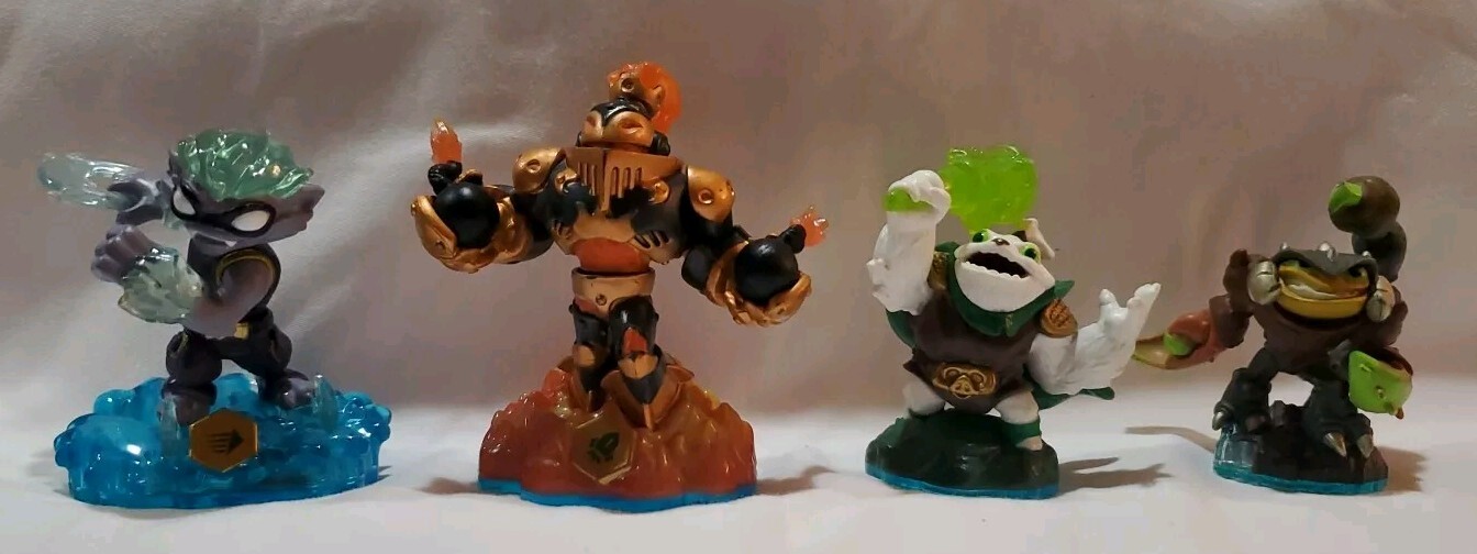 SKYLANDERS SWAP FORCE Lot Of 4 Freeze Blade, Blaster Zone, Zoo Lou, Scorp