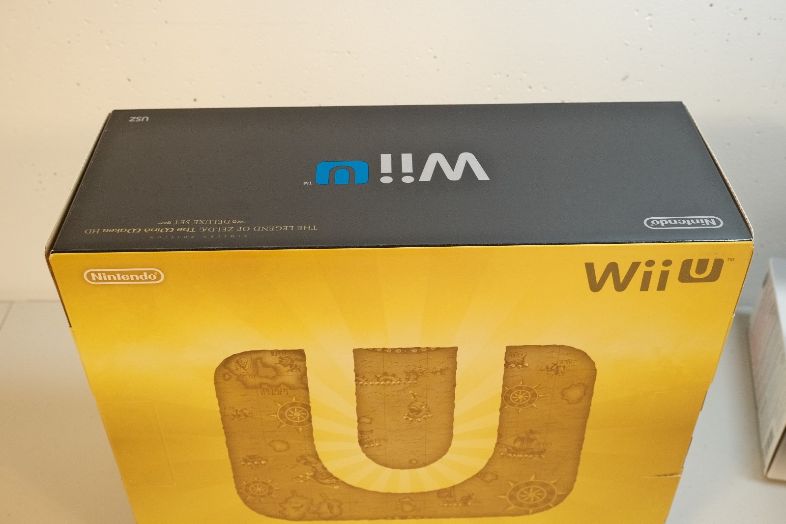 Nintendo Wii U The Legend of Zelda The Wind Waker HD Deluxe Set 32GB Console New