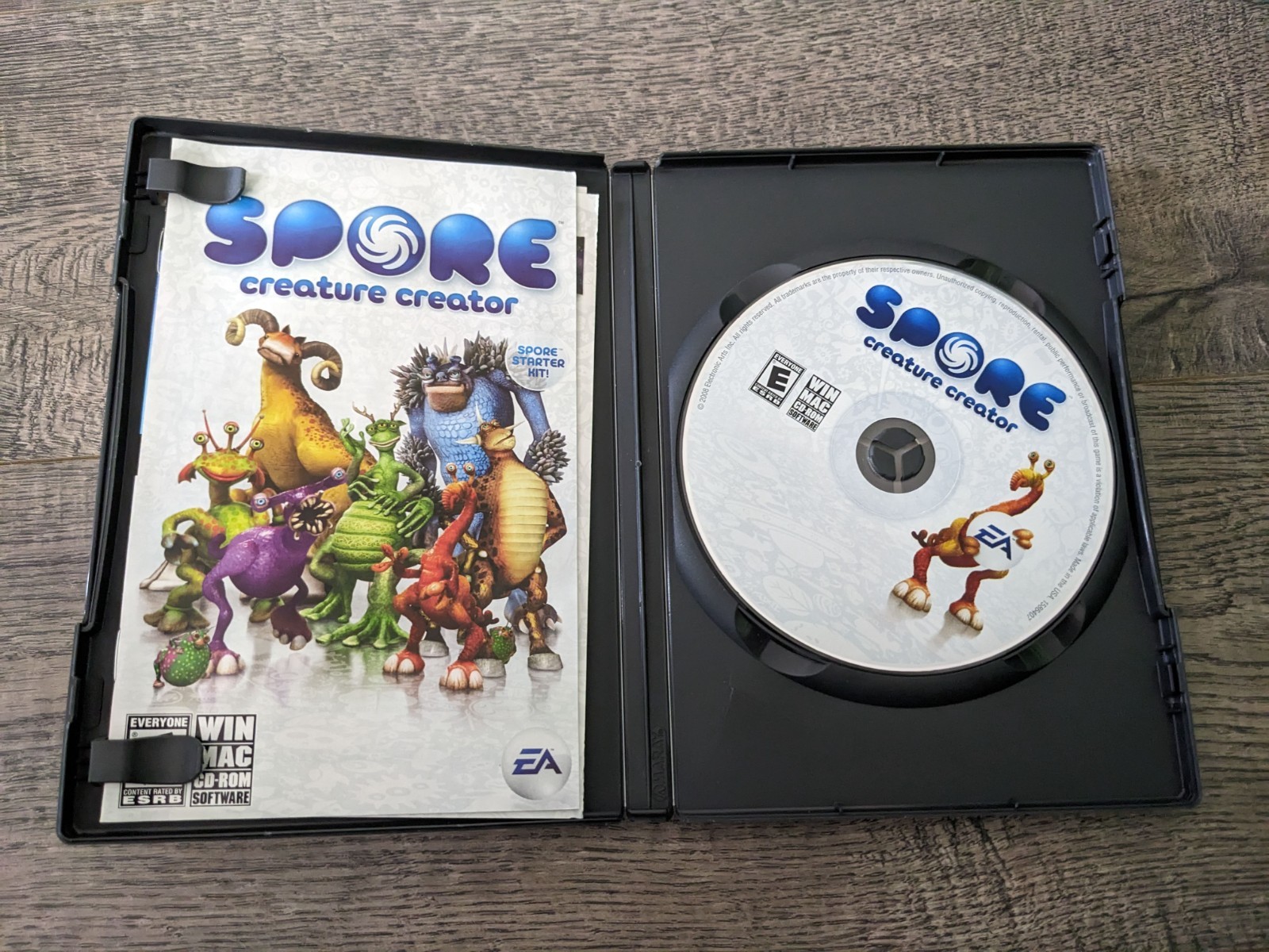 SPORE CREATURE CREATOR with MANUAL PC Windows/Mac CD-Rom Software 2008 Clean w c