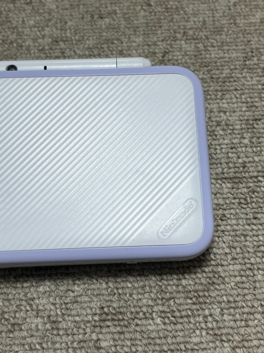 New Nintendo 2DS XL LL White lavenderr Console region Japanese B30