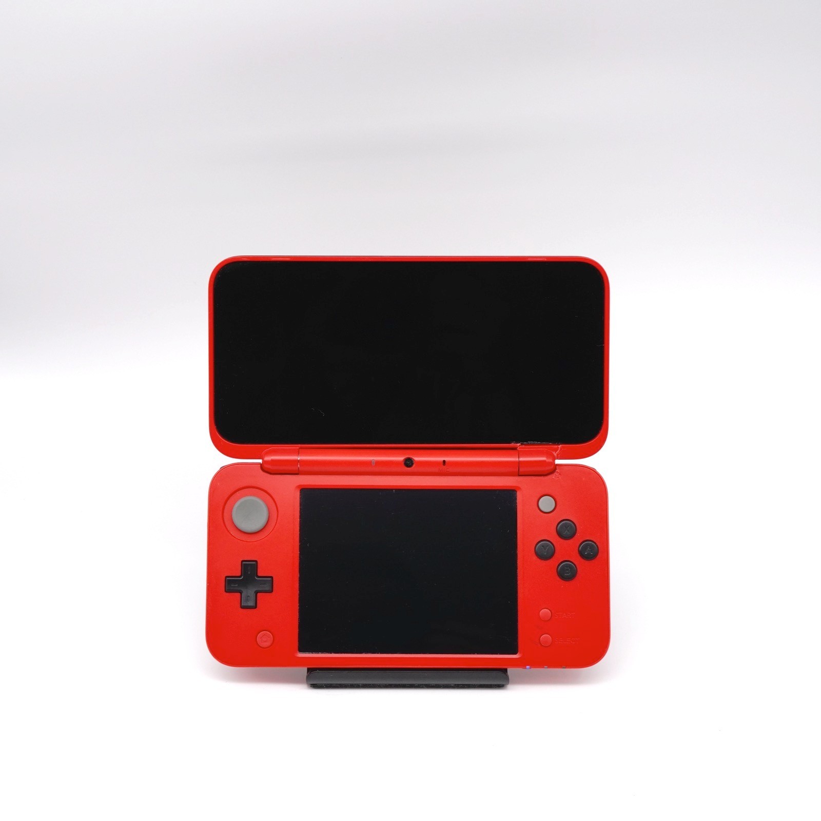 Nintendo “New” 2DS XL LL Console Pokemon Pokeball Edition + extras (USA Seller)