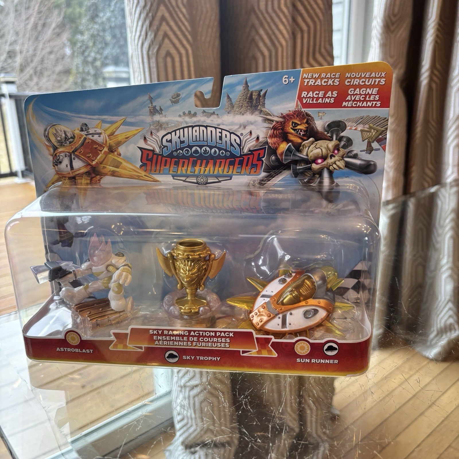 SKYLANDERS Superchargers SKY RACING ACTION PACK Astroblast Sky Trophy Sun Runner