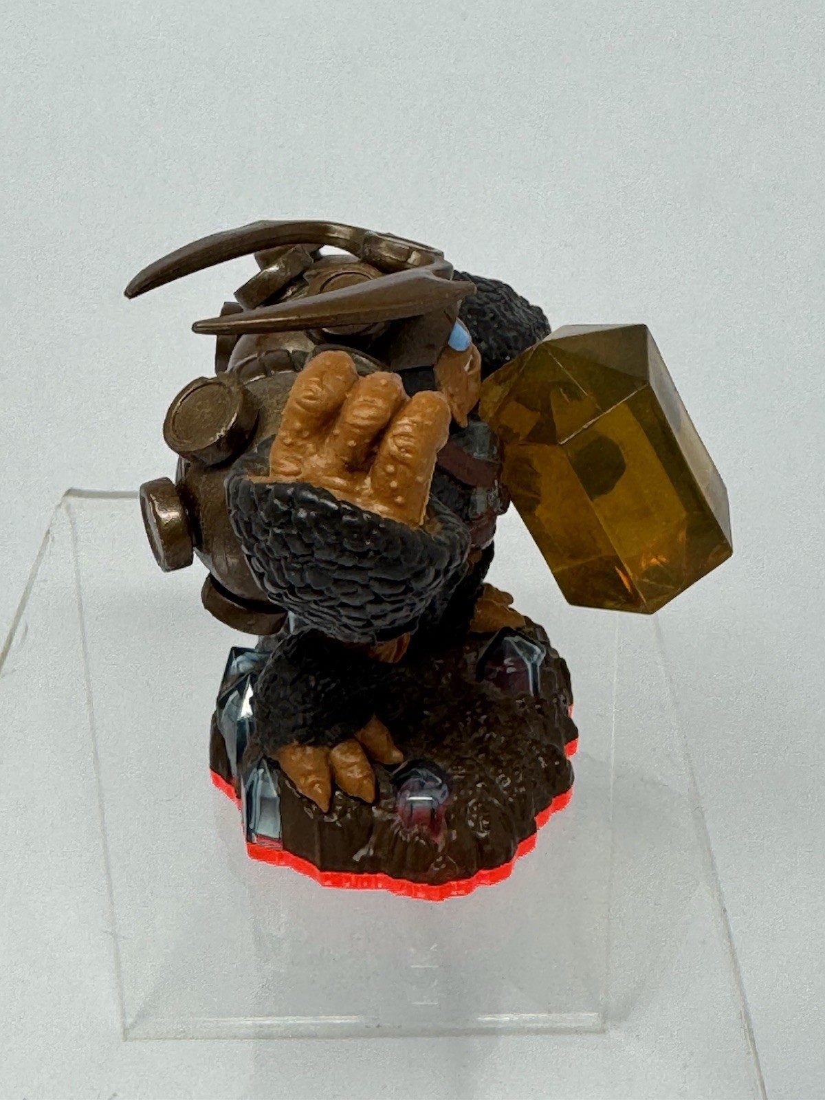 Skylanders Trap Team Master Wallop Figure Missing Hammer