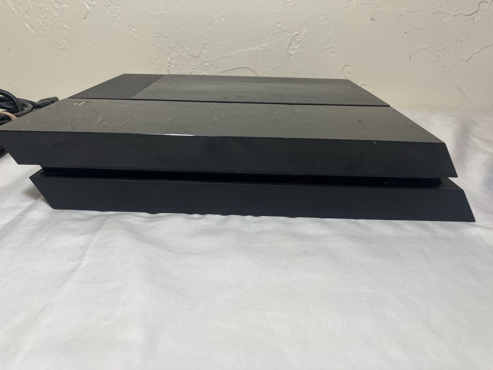 Sony Playstation 4 PS4 Console CUH-1001A CLEAN NEW THERMAL PASTE 500GB 11 Games+