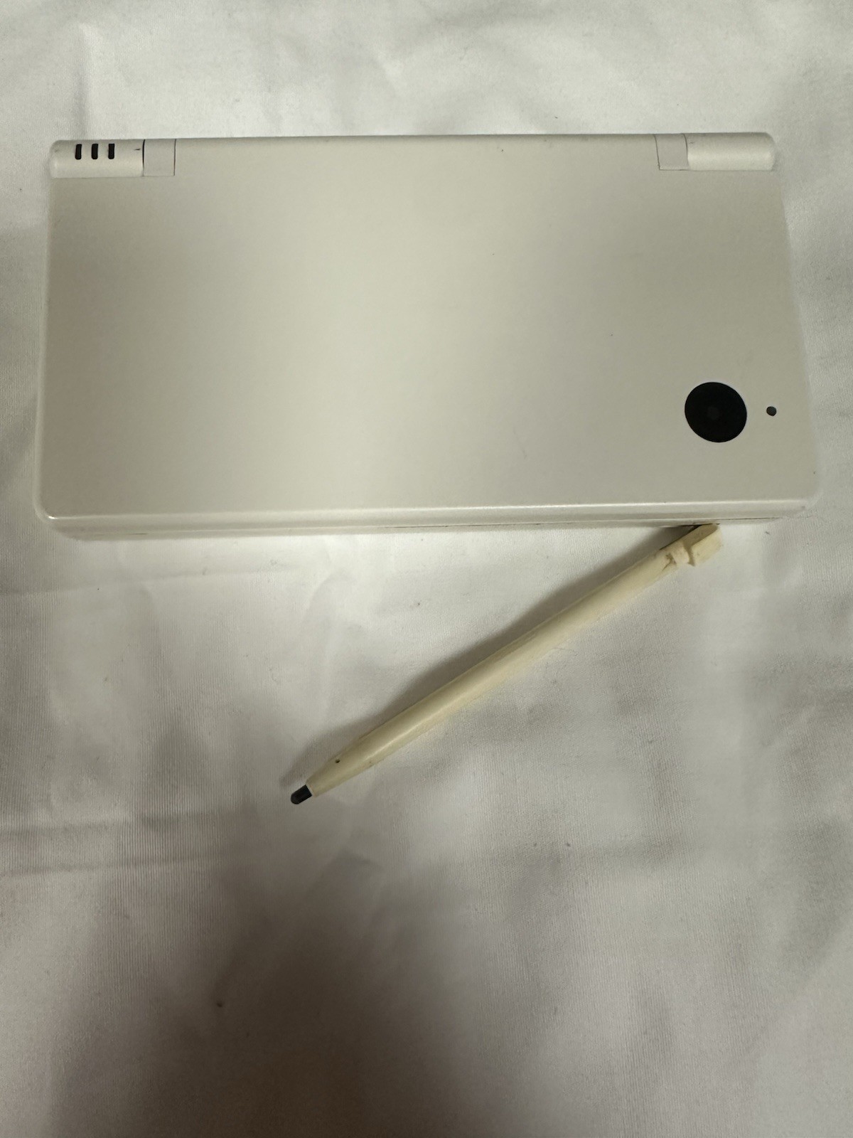 Nintendo DSI – White *TESTED & WORKING*