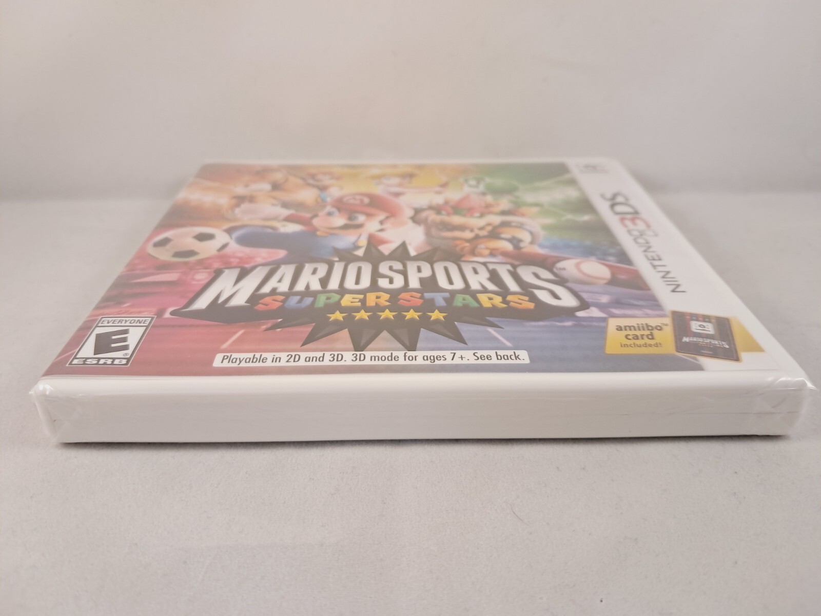 Mario Sports Superstars w/ Amiibo card (Nintendo 3DS) US Ver. Sealed Brand New!