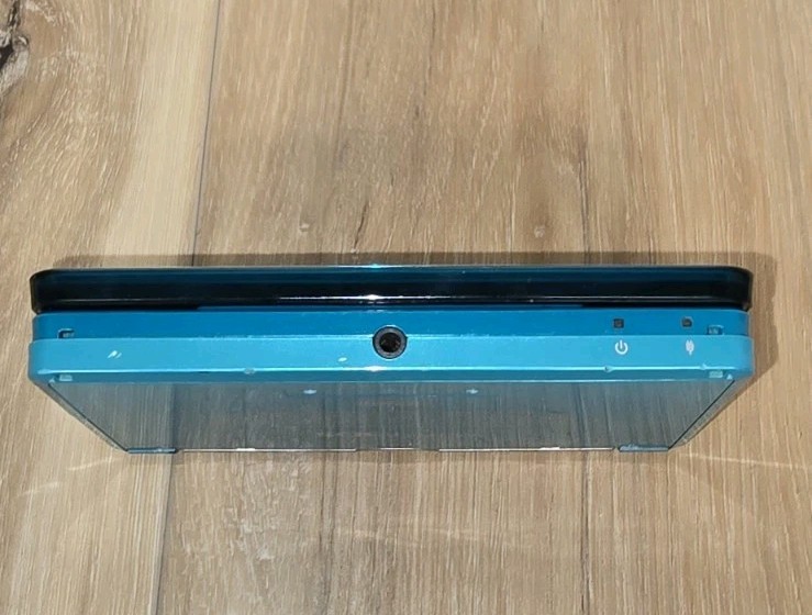 NINTENDO 3DS AQUA BLUE CTR-001: TESTED / WORKING With Charger And CASE