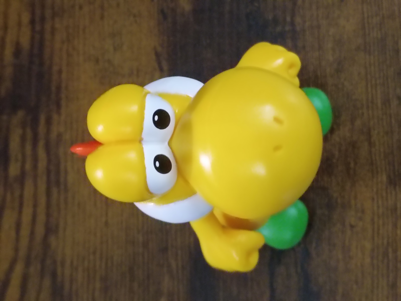 5-PK SUPER MARIO 4″ YOSHI World of Nintendo Yellow Black Red Light Blue + Eggs
