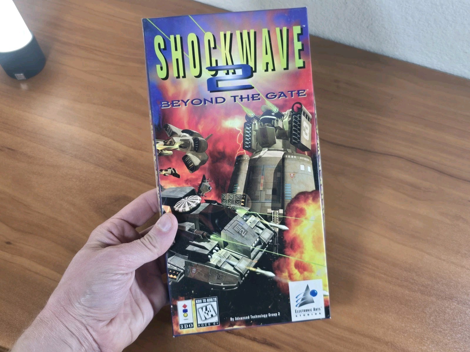 Shockwave 2: Beyond the Gate (3DO, 1995) Box Only – No Cds