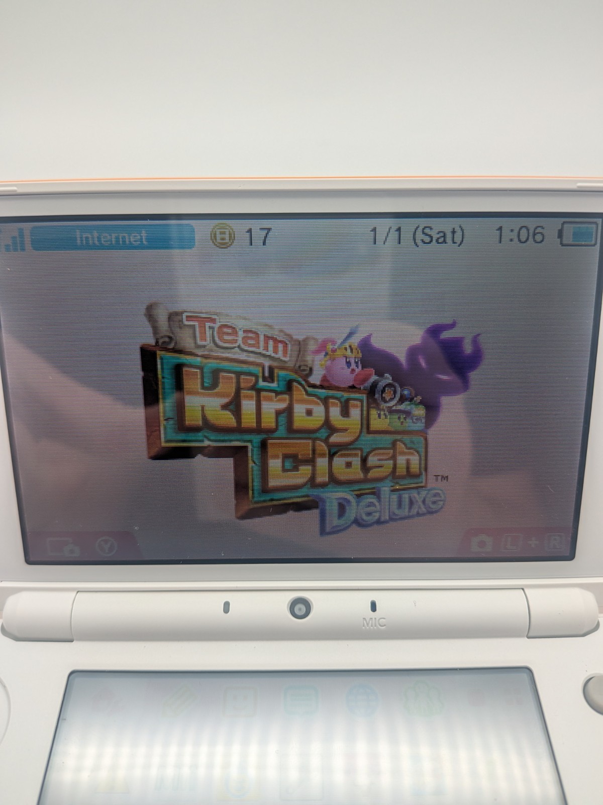 Nintendo 2DS XL Handheld Game Console JAN-001 White Orange Mario Kart Installed