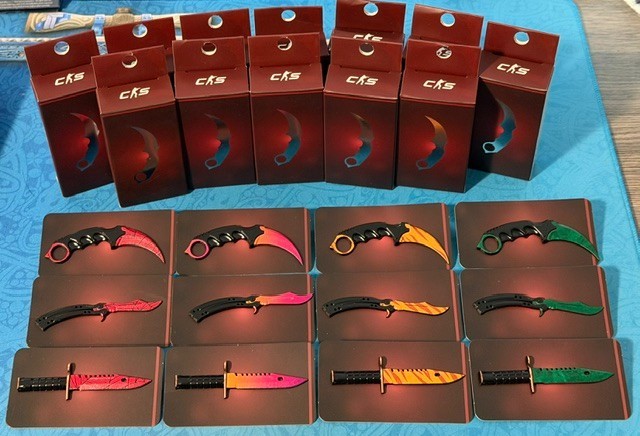 Set of all 12 Knife Pins Counter-Strike 2 Perfect World China – Valve Licensed