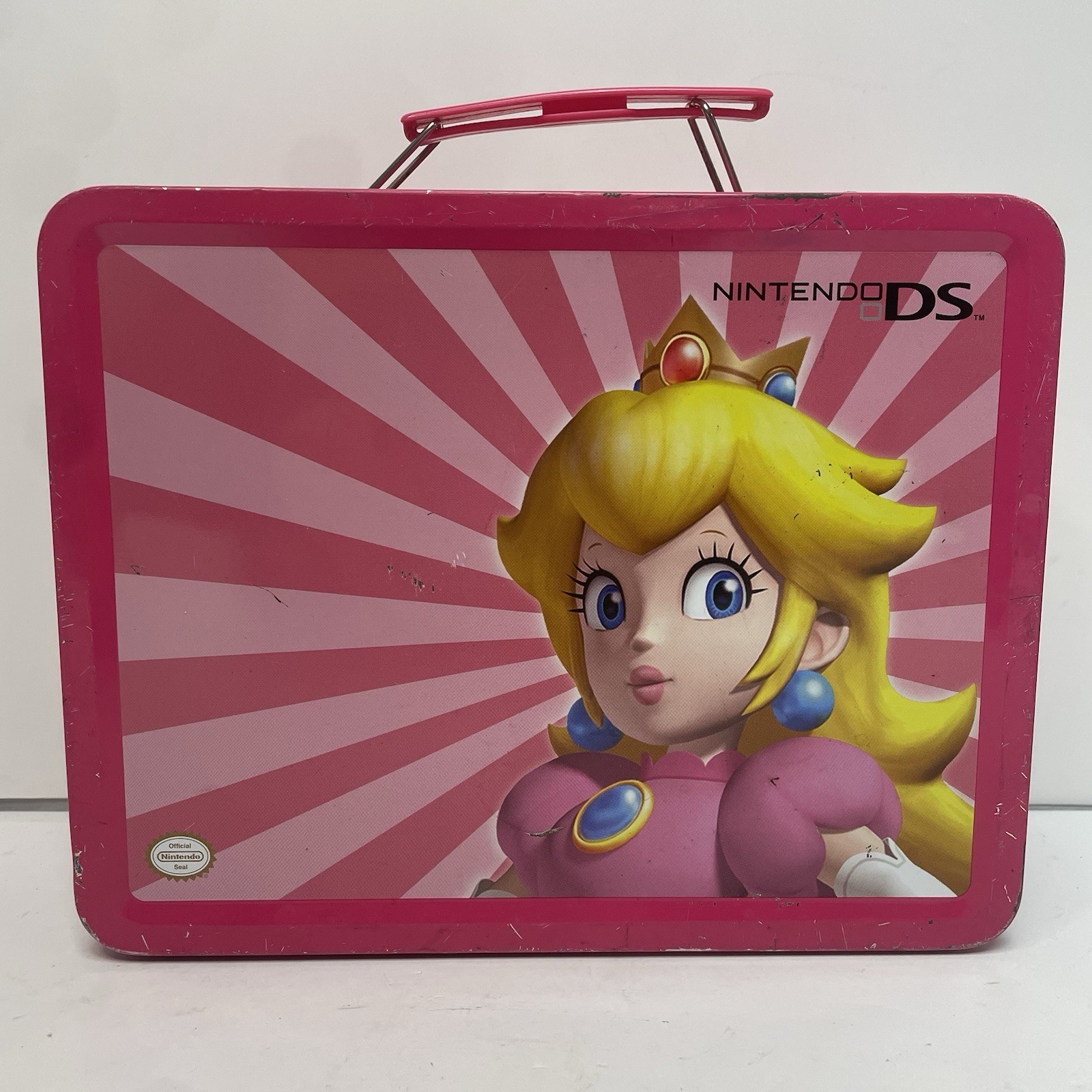 Nintendo DS Lunchbox Case Princess Peach – 2 Game Protectors – Acceptable
