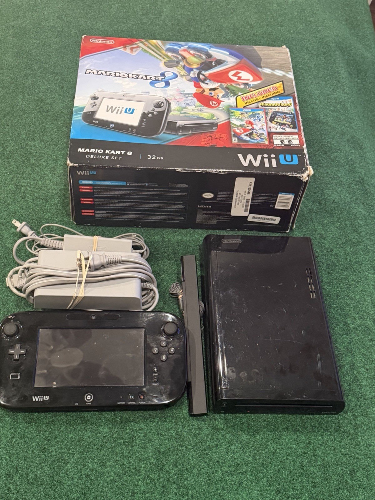 Nintendo Wii U 32GB Console Tested In Original Box Mario Kart 8 (NOT INCLUDED)