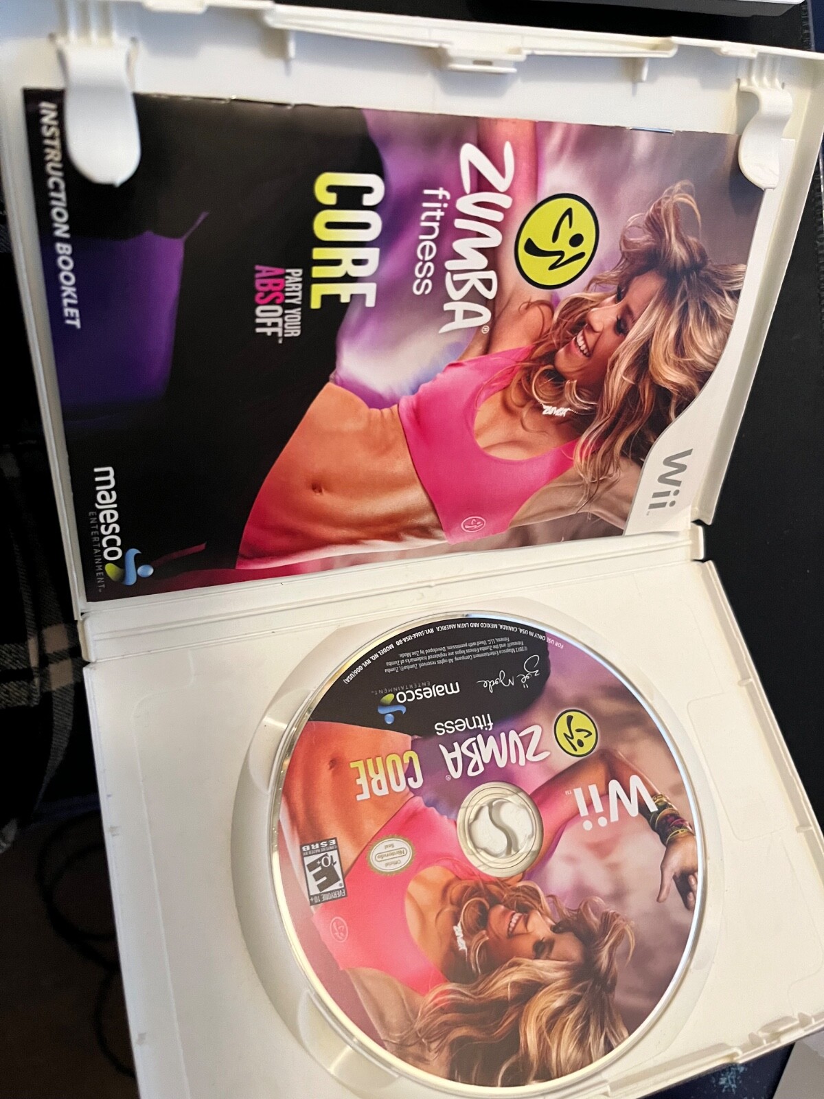 Zumba Fitness Core (Nintendo Wii, 2012)