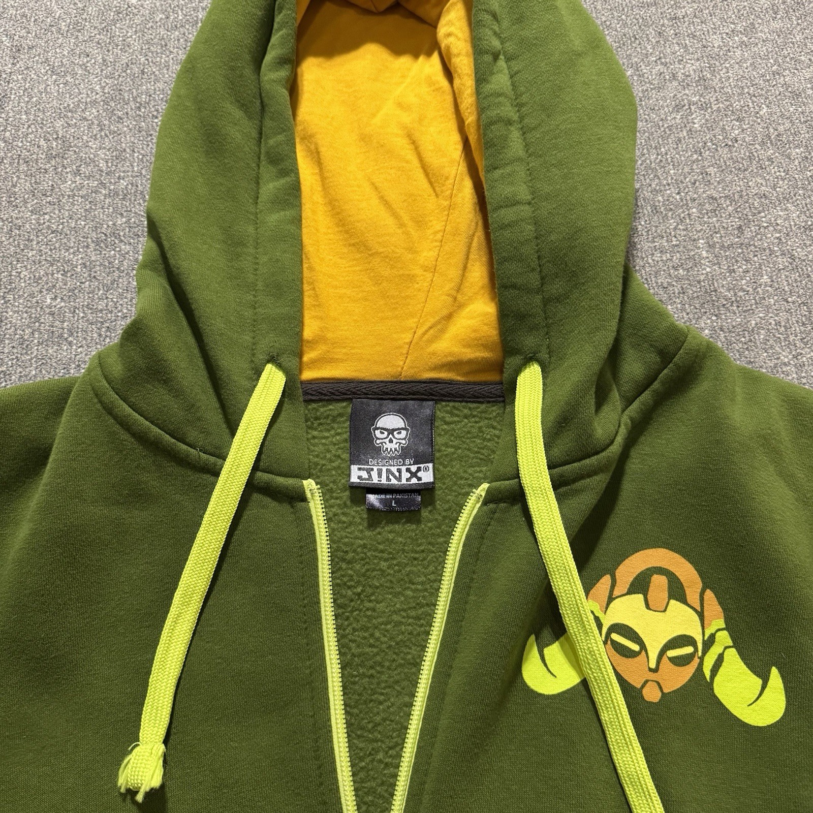 J!NX Overwatch Ultimate Orisa Hoodie Green Large Excellent Blizzard Gaming