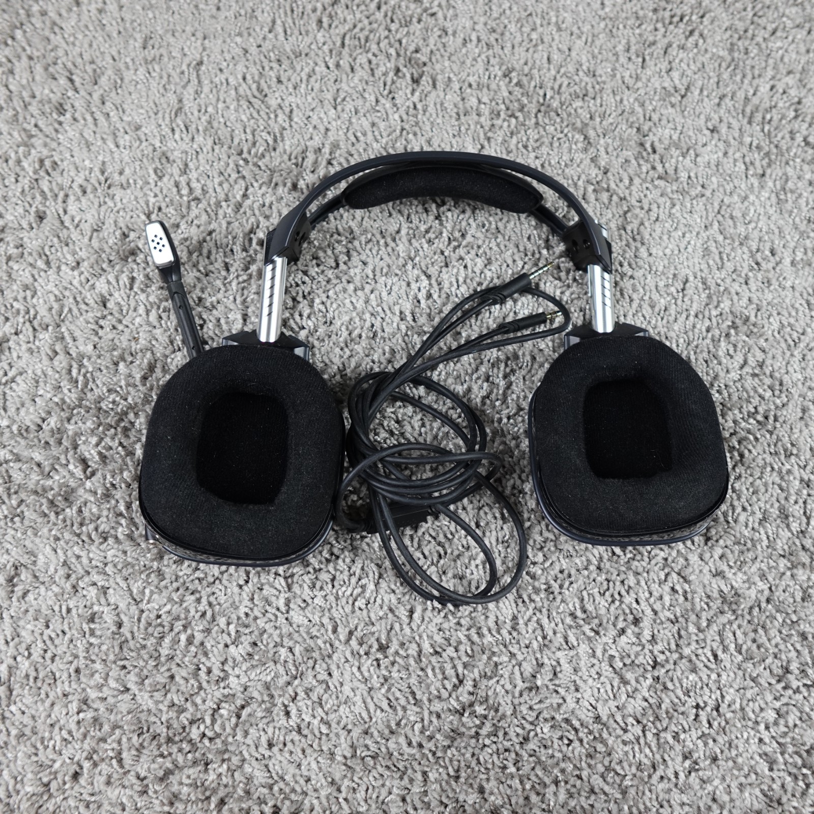 Astro A40 TR Multiplatform Wired Gaming Headset – Blue/Black Tested Working