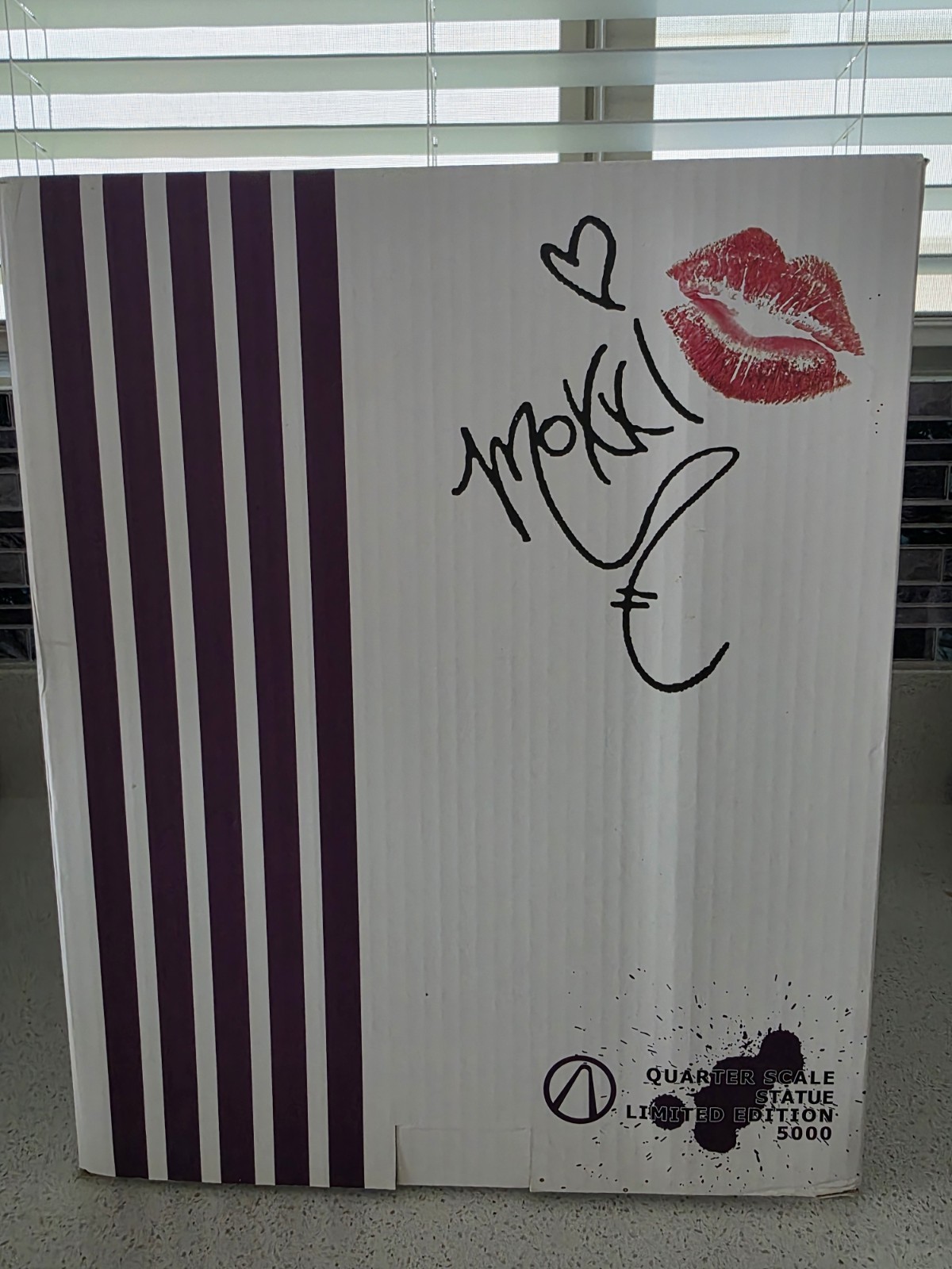 Borderlands 2 Mad Moxxi Collectible Statue #1515/5000