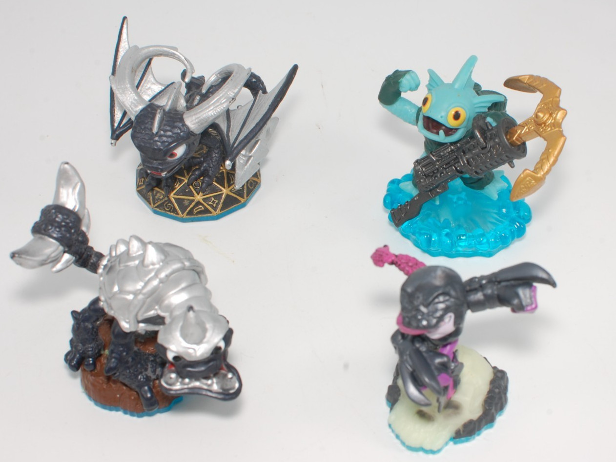 Lot of 17 Skylanders Swap Force Figures