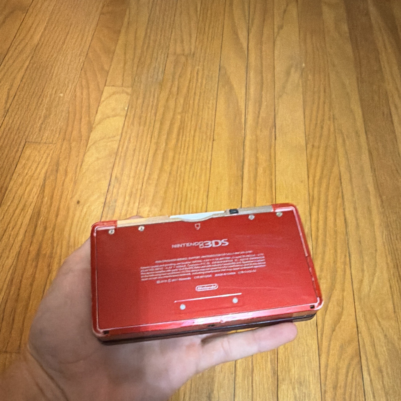 Nintendo 3DS Red/Black Handheld System 3D Touchscreen w/ Mario Kart 7