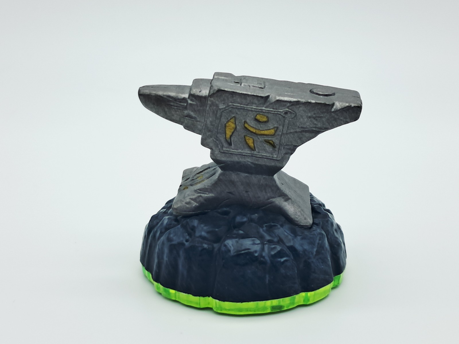 Skylanders Spyro’s Adventure Anvil Rain & Character Card Activision Toy Figure