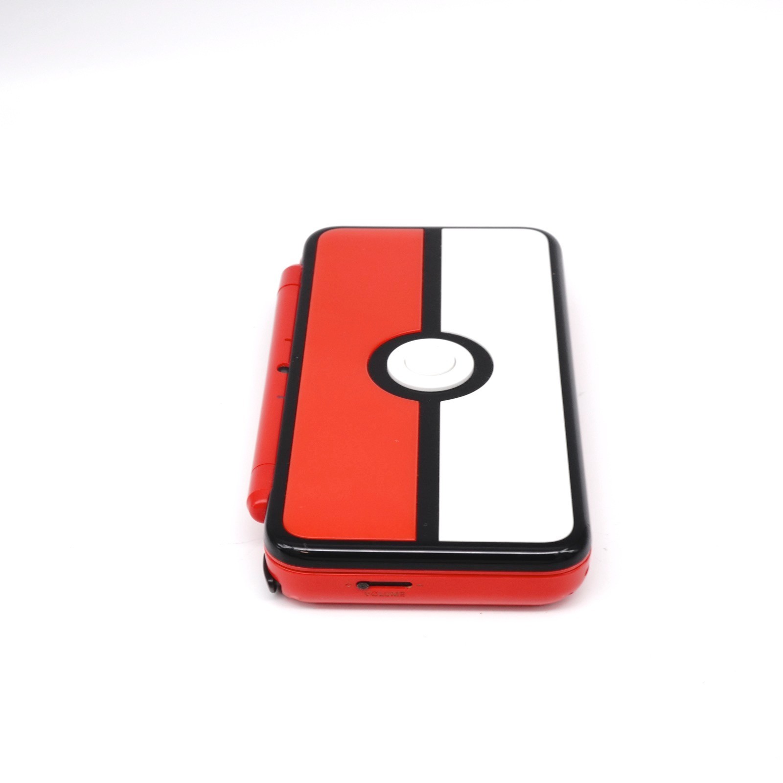 Nintendo “New” 2DS XL LL Console Pokemon Pokeball Edition + extras (USA Seller)