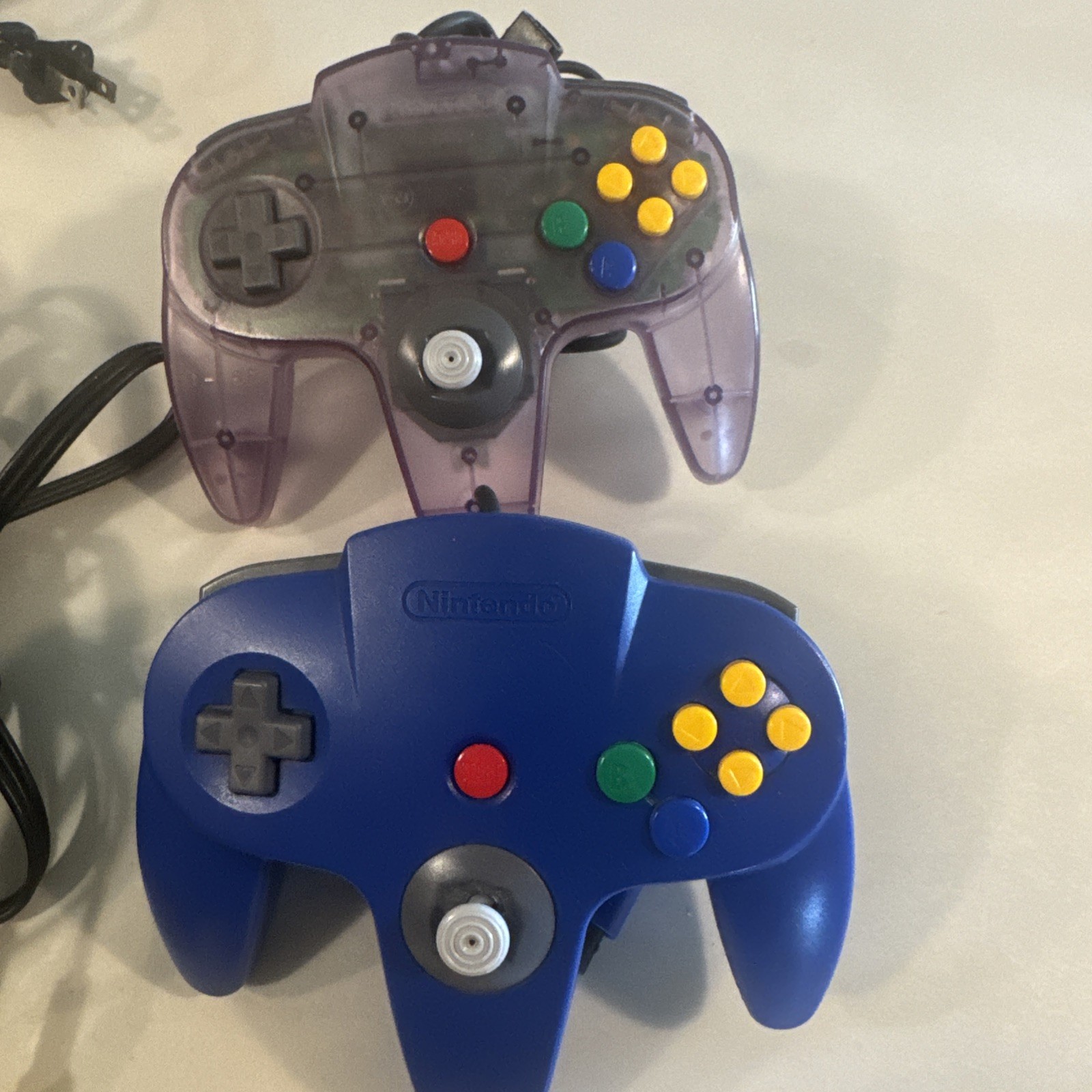 Nintendo N64 Original System Console with 2 CONTROLLERS