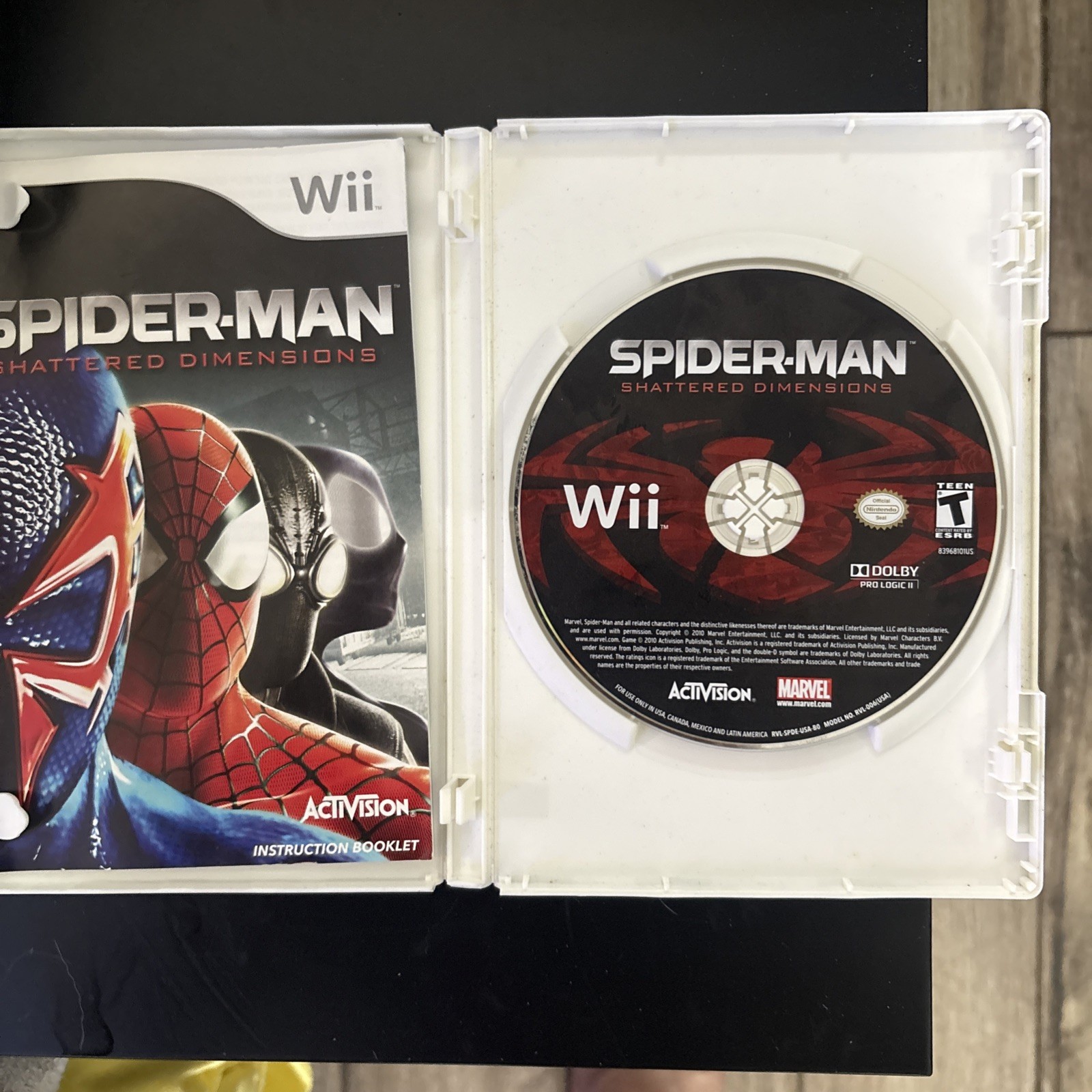 Spider-Man: Shattered Dimensions (Nintendo Wii, 2010) CIB Complete – Tested