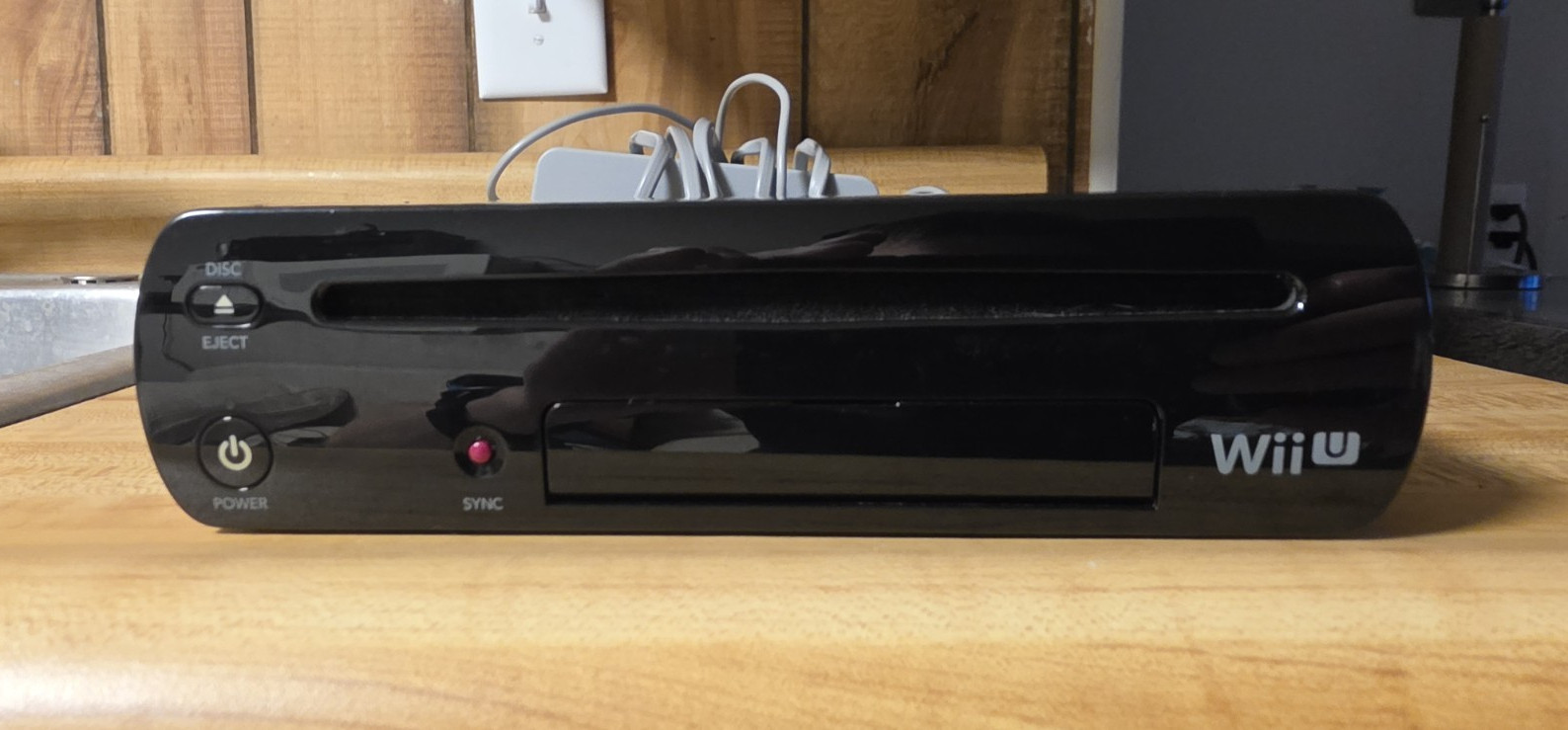 Nintendo Wii U Black 32GB Console w/ GamePad, Cables (JPN Region)