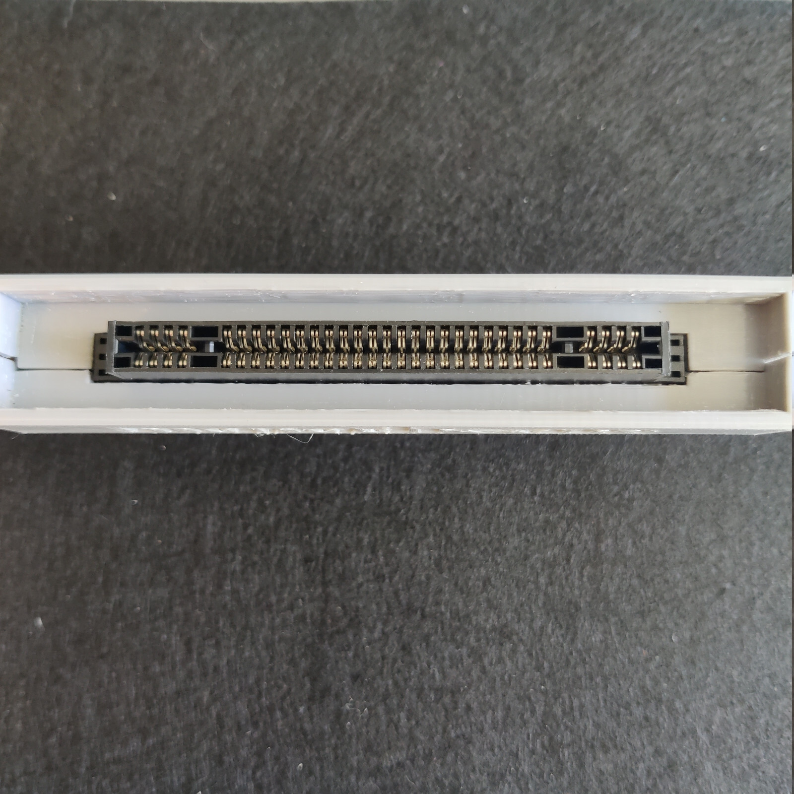 SFC ⇄ SNES Cartridge Adapter – Super Nintendo & Super Famicom