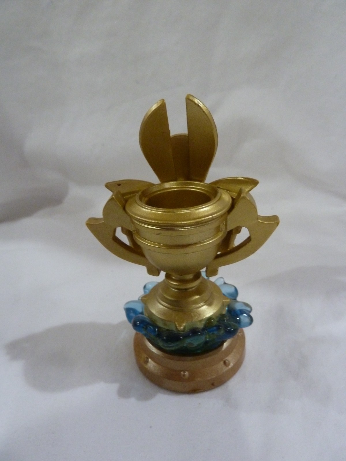 ACTIVISION SKYLANDERS FIGURE ~~SEA TROPHY GOLDEN QUEEN #87577888