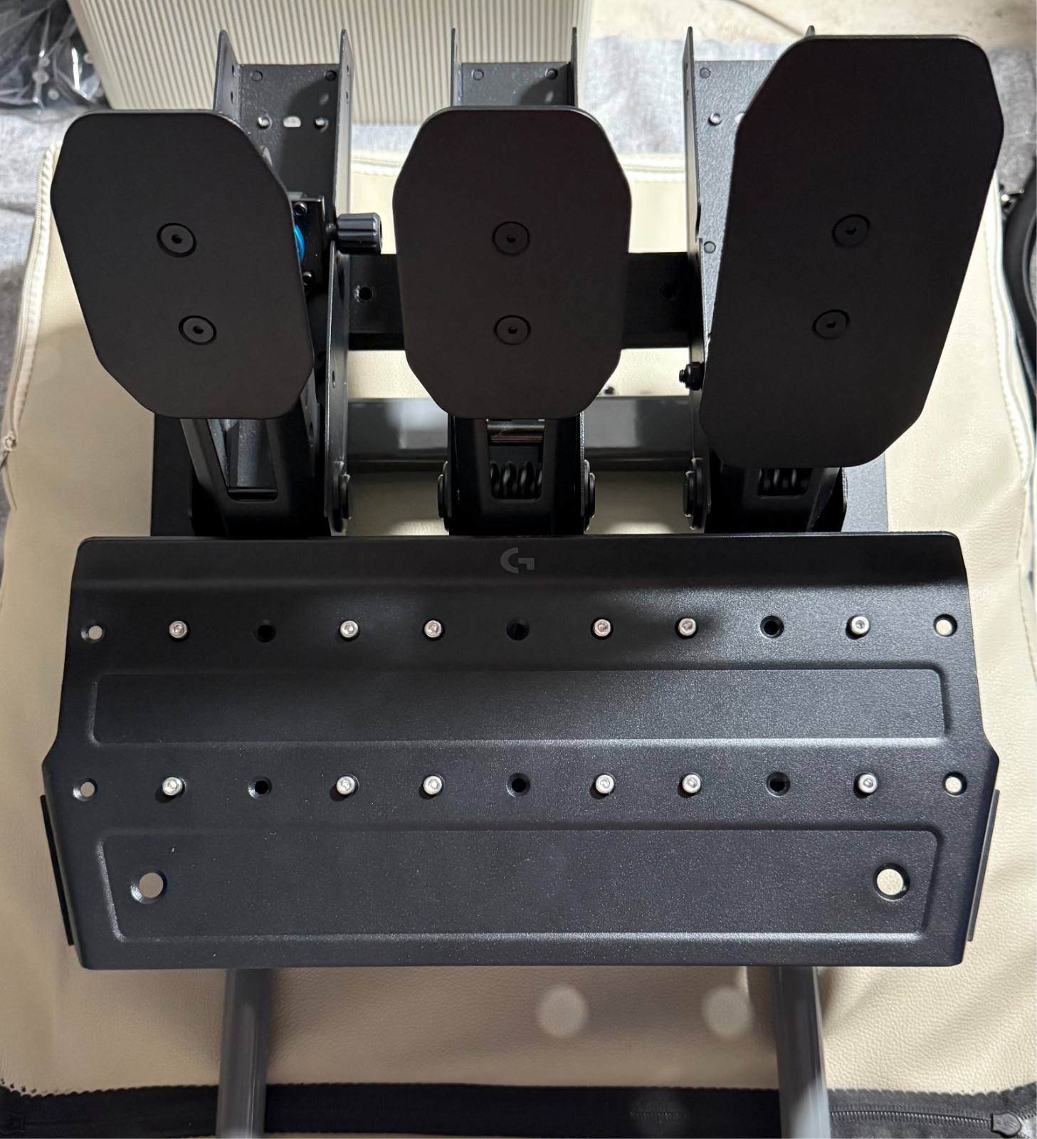 Playseat Challenge X Logitech G Edition LOGITECH RS Pedal (2~3pedal) Mount