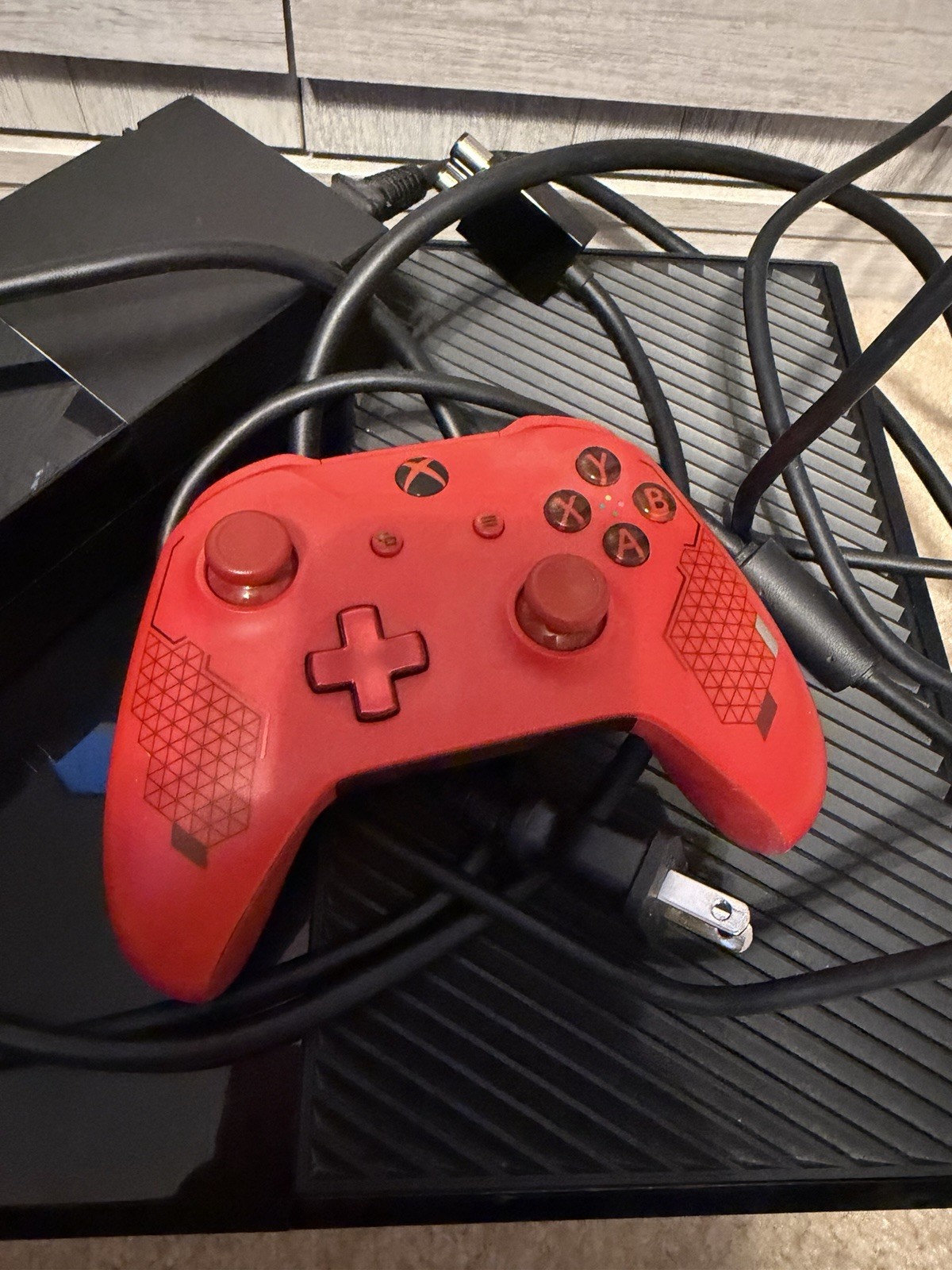 Xbox One Console With 3 Games And Controller