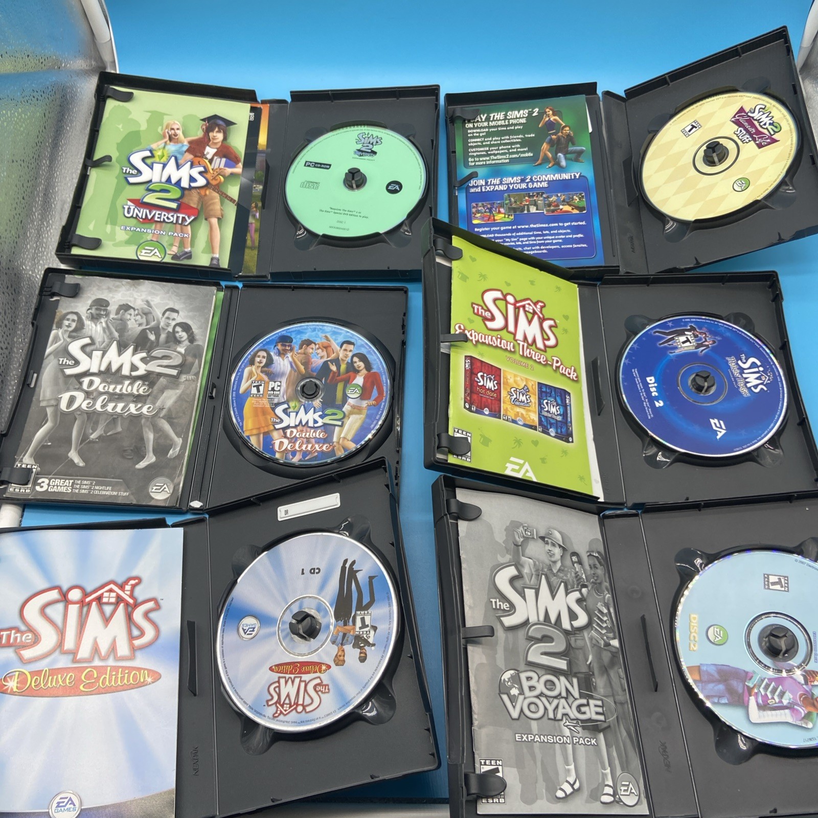 The Sims Ultimate Nostalgia Bundle: 10-Piece PC Expansion & Base Game Lot