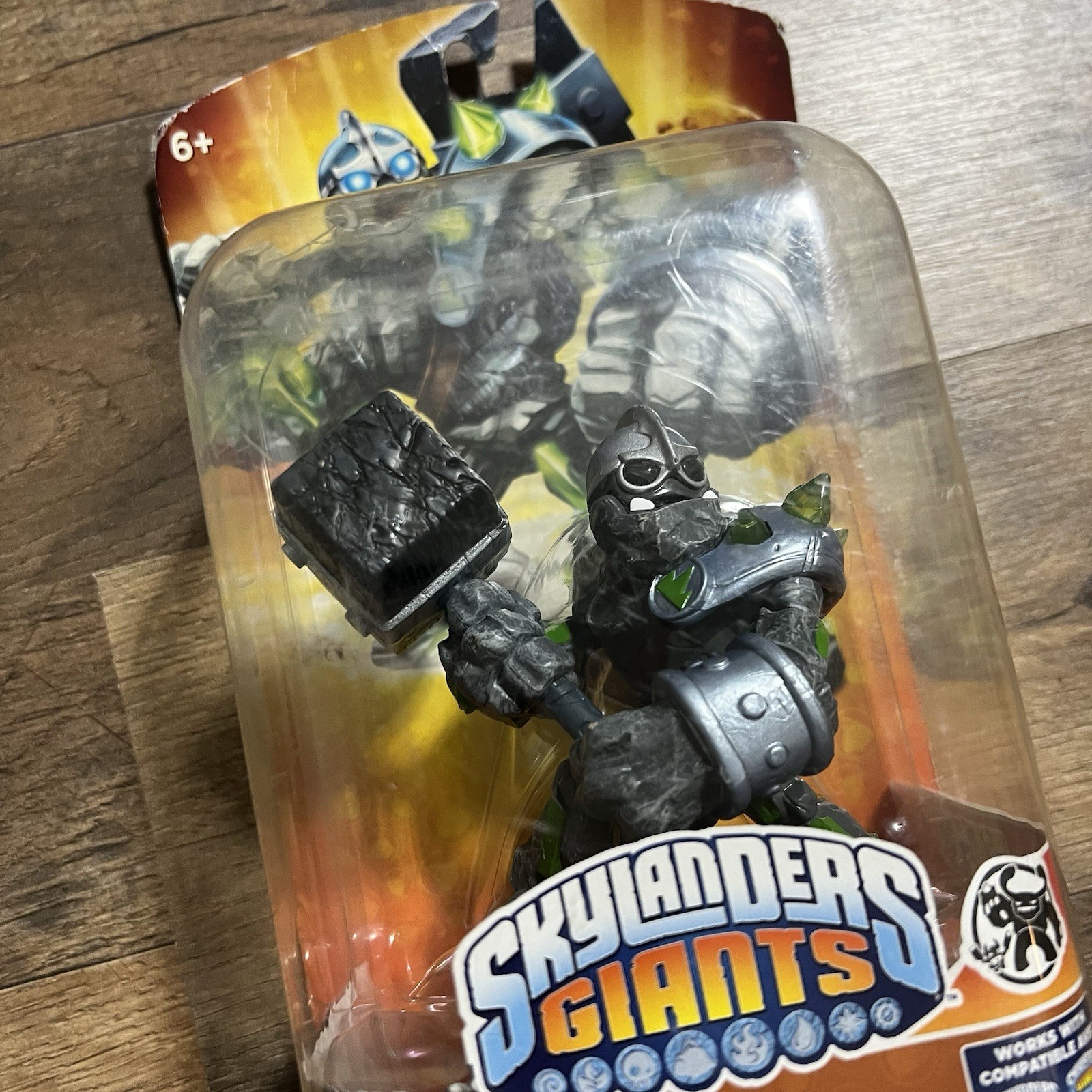 Skylanders Giants CRUSHER Figure NIB New
