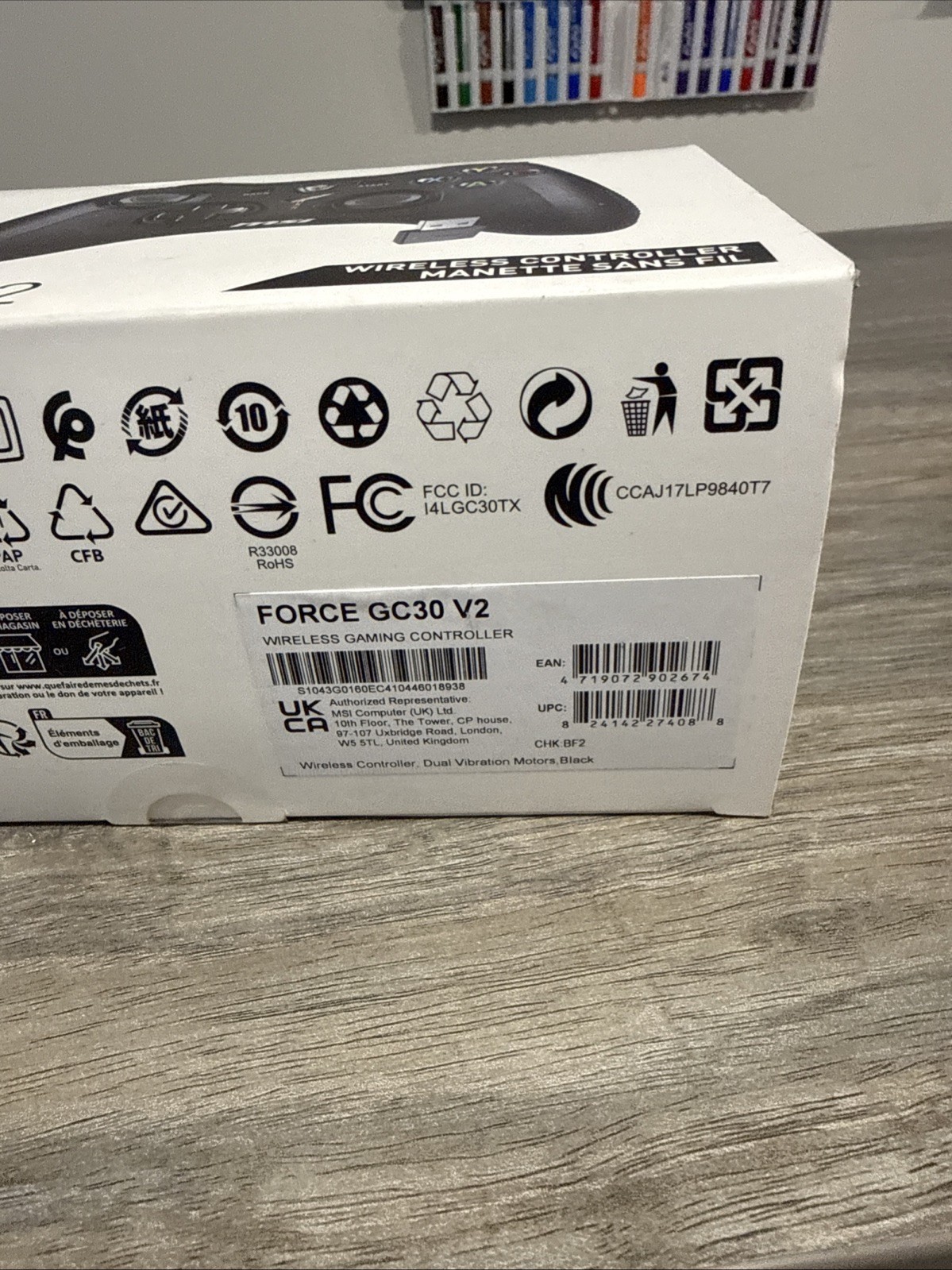 MSI Force GC30V2 Wireless Gaming Controller, Dual Vibration Motors, Dual Connect