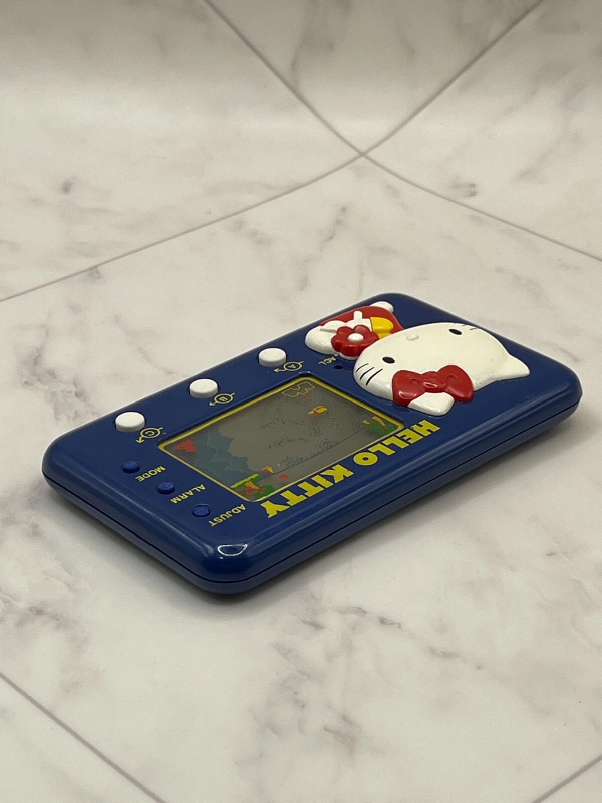 Sanrio Hello Kitty SEASIDE HOLIDAY Game Watch Tomy Handheld Console Japan Used