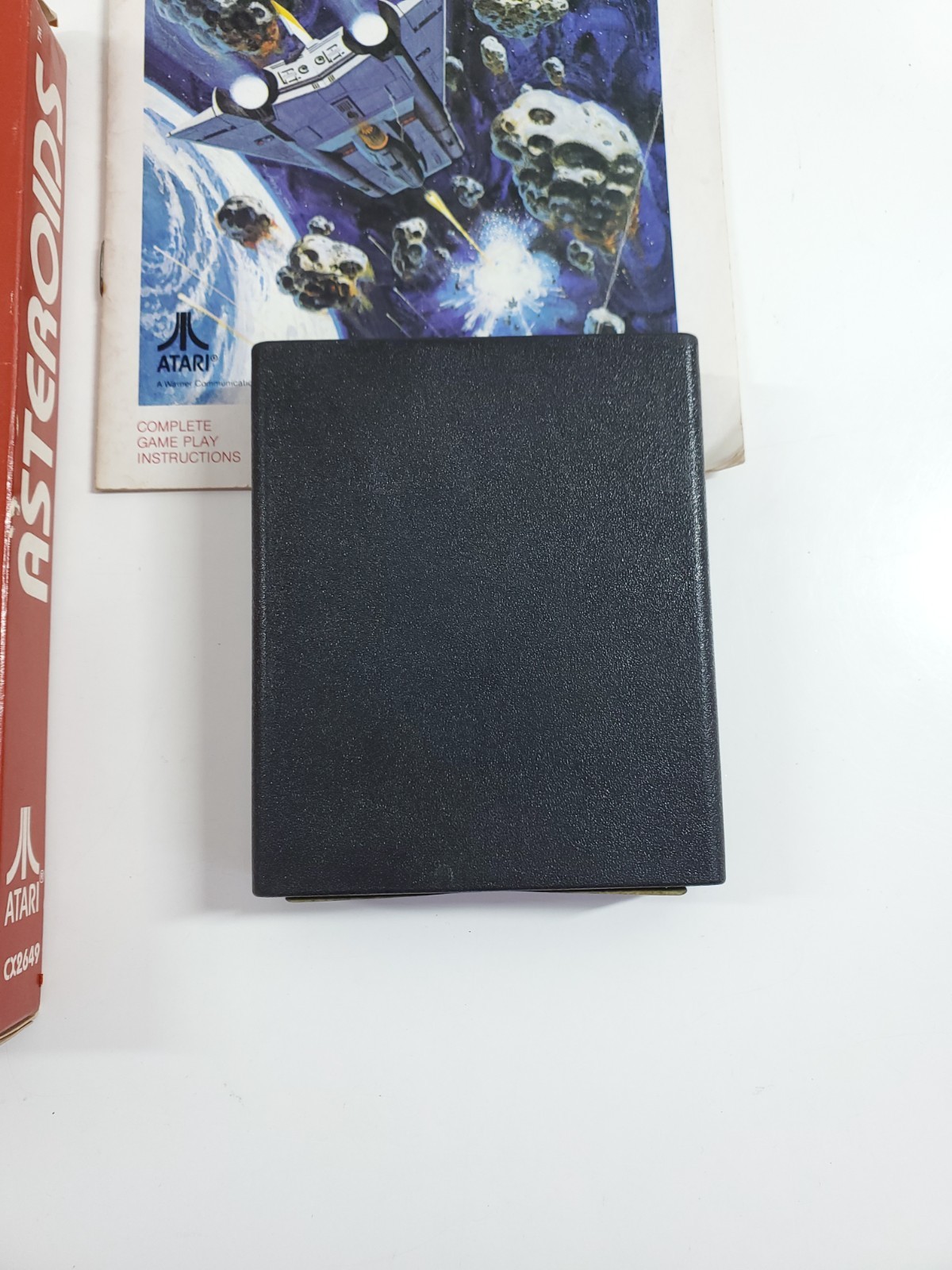 Atari 2600 Asteroids 1981 Game CX 2649 Cartridge w Manual and Box