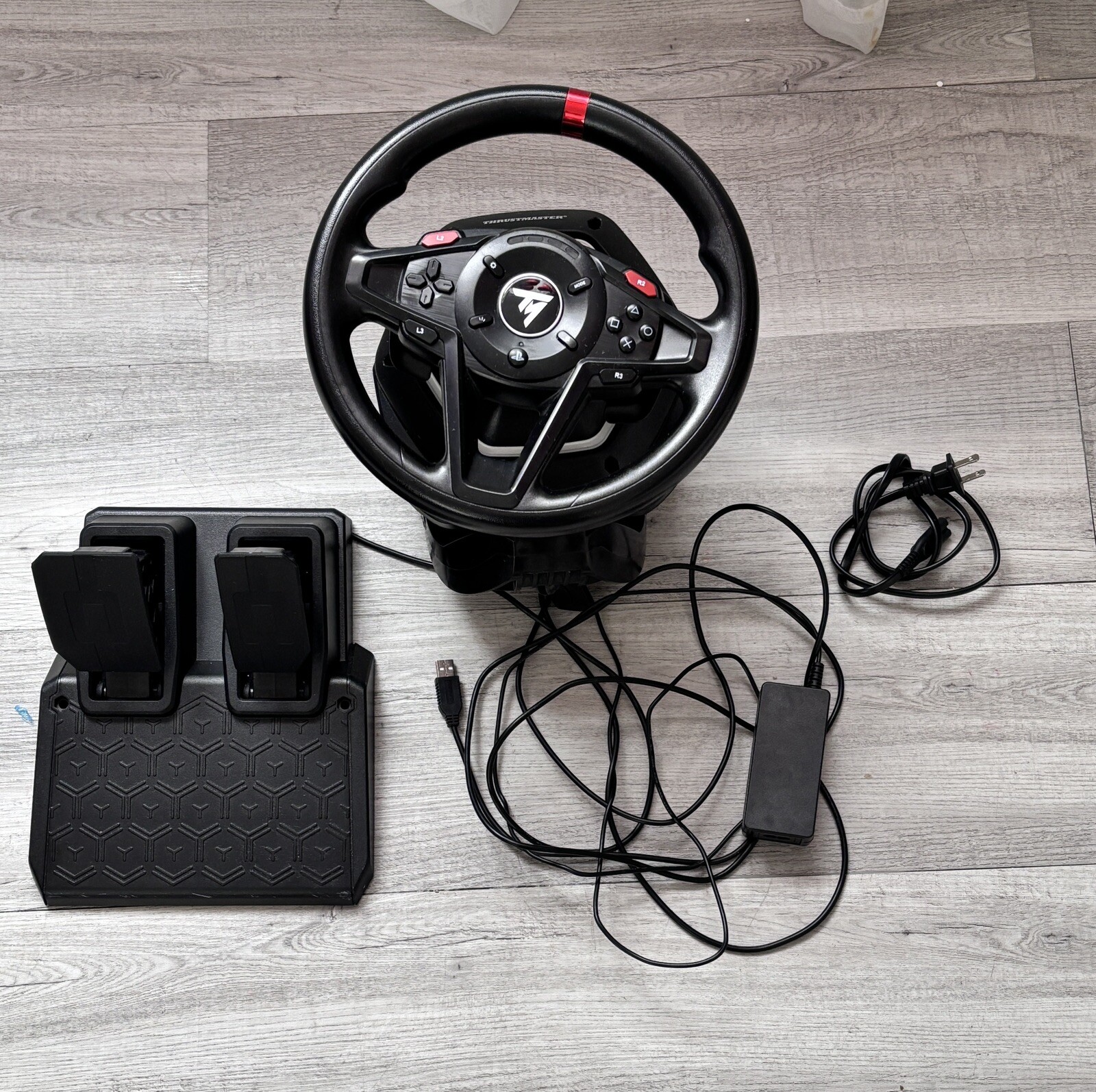 volante Thrumaster