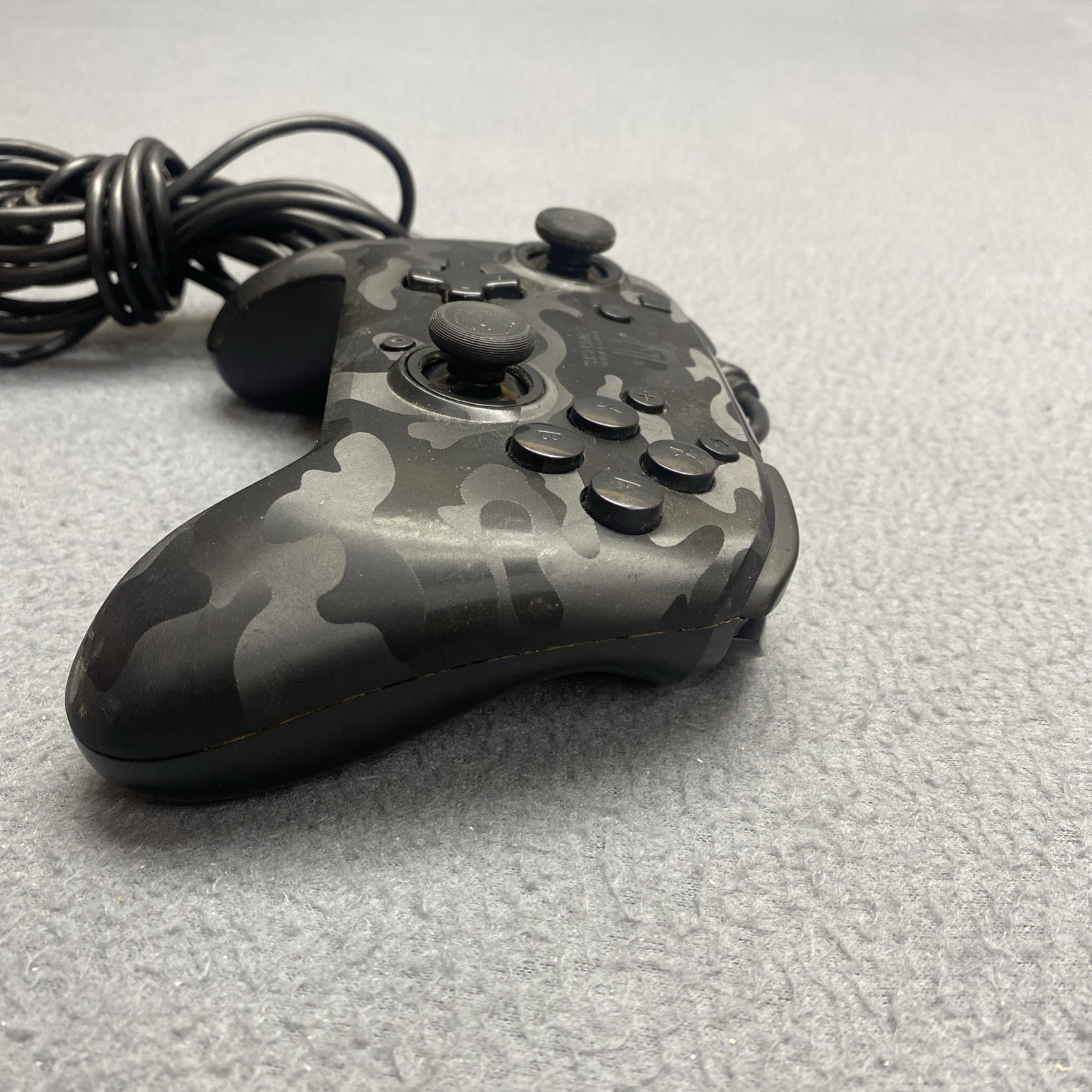 PDP Gaming Faceoff Deluxe+ Wired Switch Pro Controller – Black Camo Design