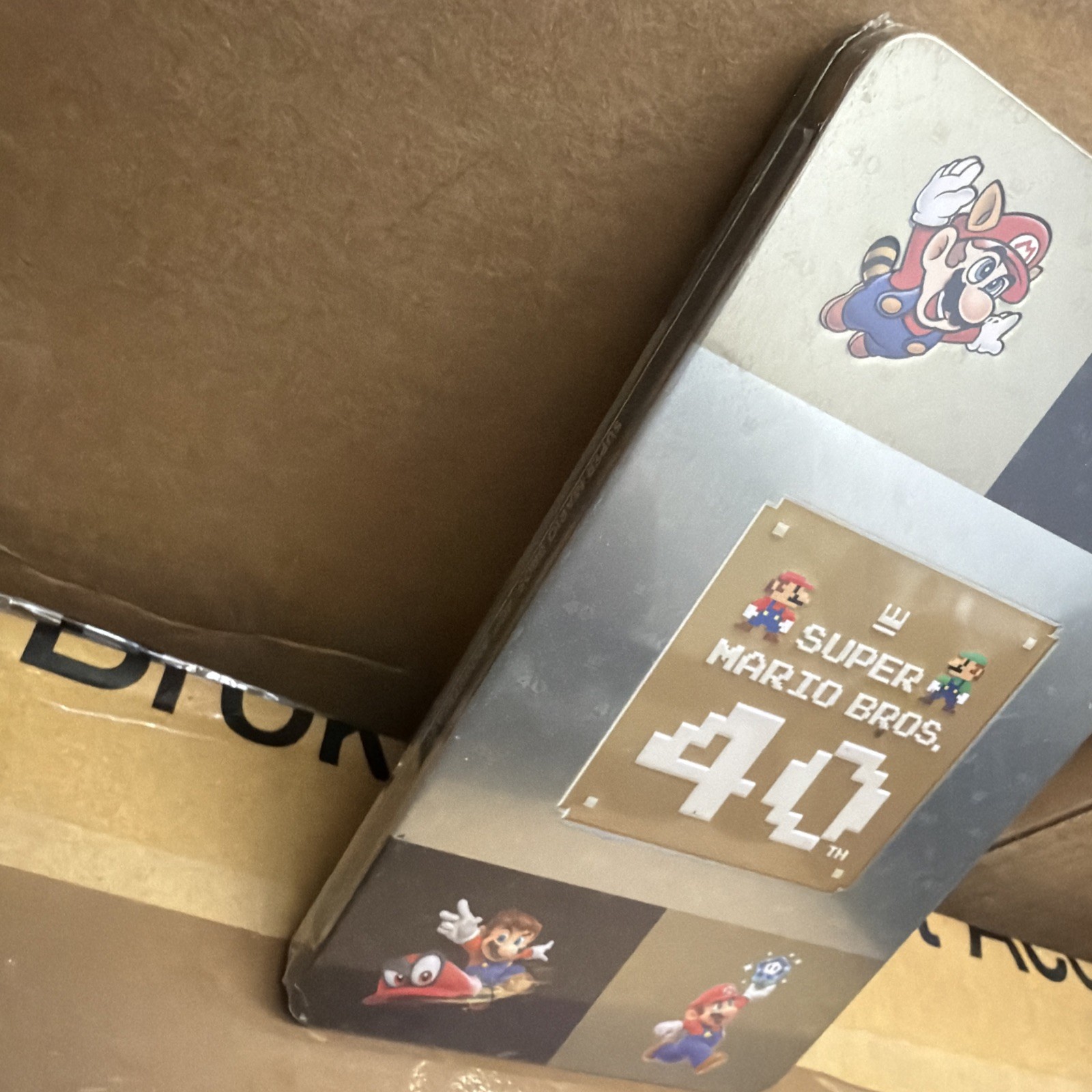Super Mario Bros. 40th Anniversary Exclusive Game Carrying Case Steel-book
