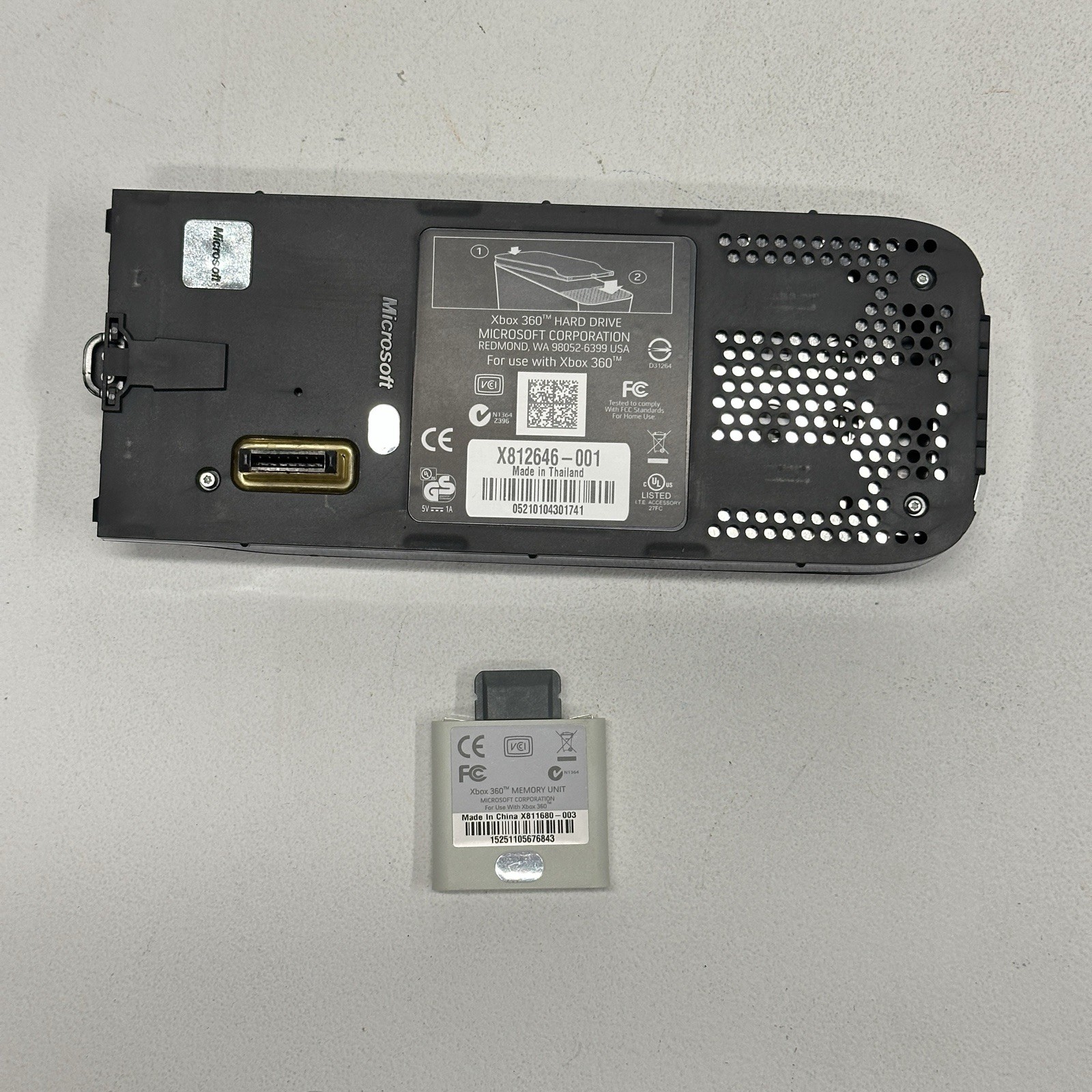 OEM Microsoft Xbox 360 512MB Memory Unit Memory Card and 120GB HDD