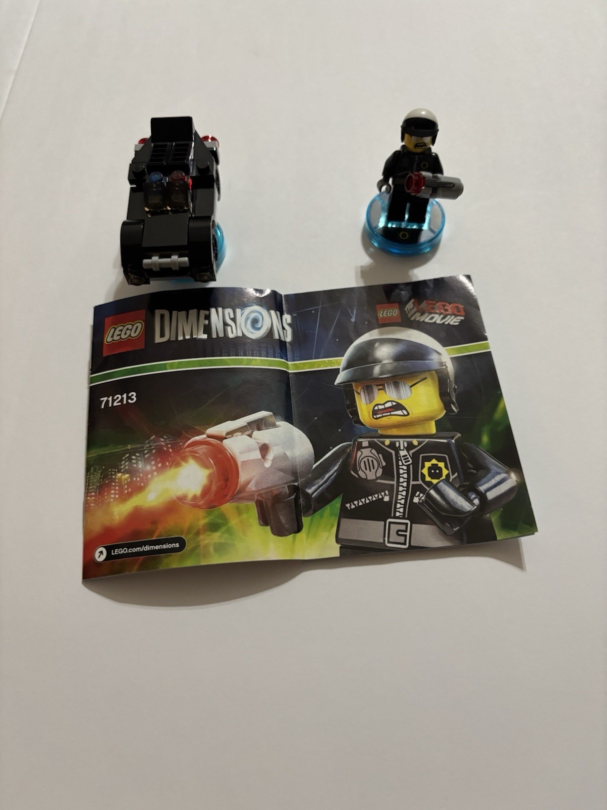 LEGO Dimensions Minifigure & Vehicle Lot w/ Manuals Bart, Finn, Emmet 2016