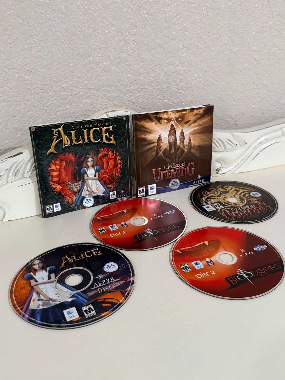 RARE Leave The Lights On Bundle (Alice, BloodRayne, Undying) – SMALL BOX – Mac